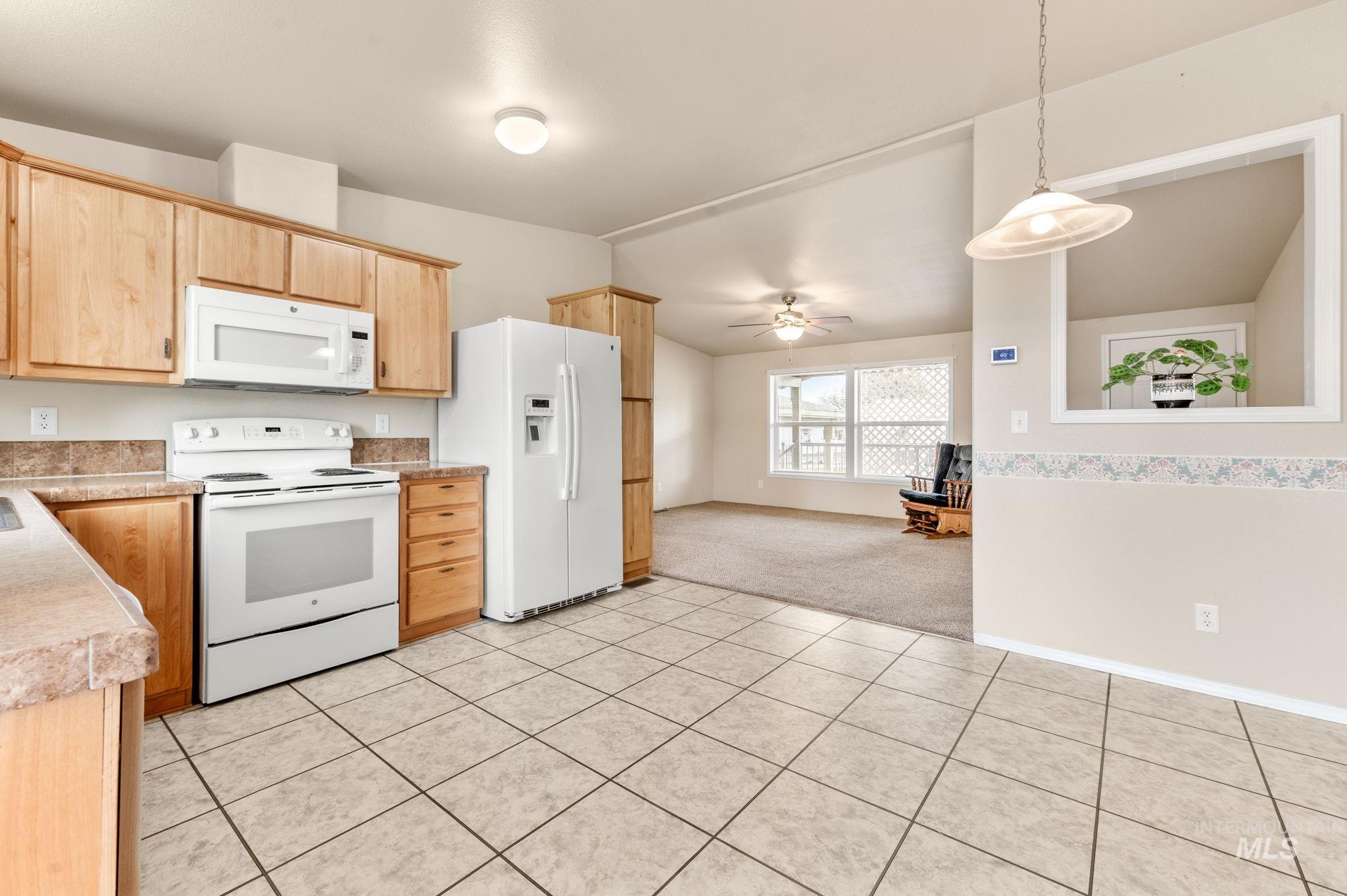 2015 6th Avenue Property Photo 11