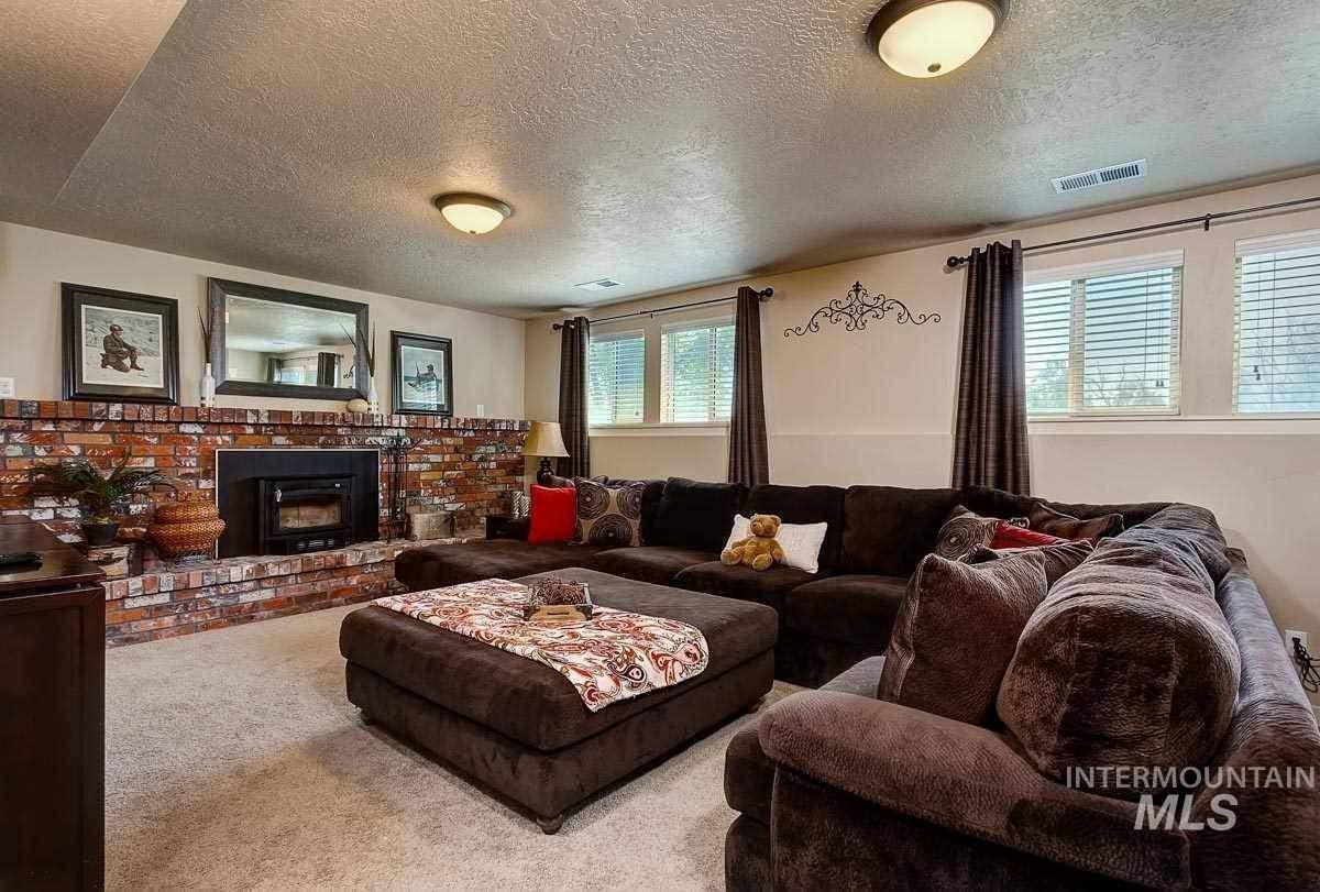 3614 E Amity Ave Property Photo 17