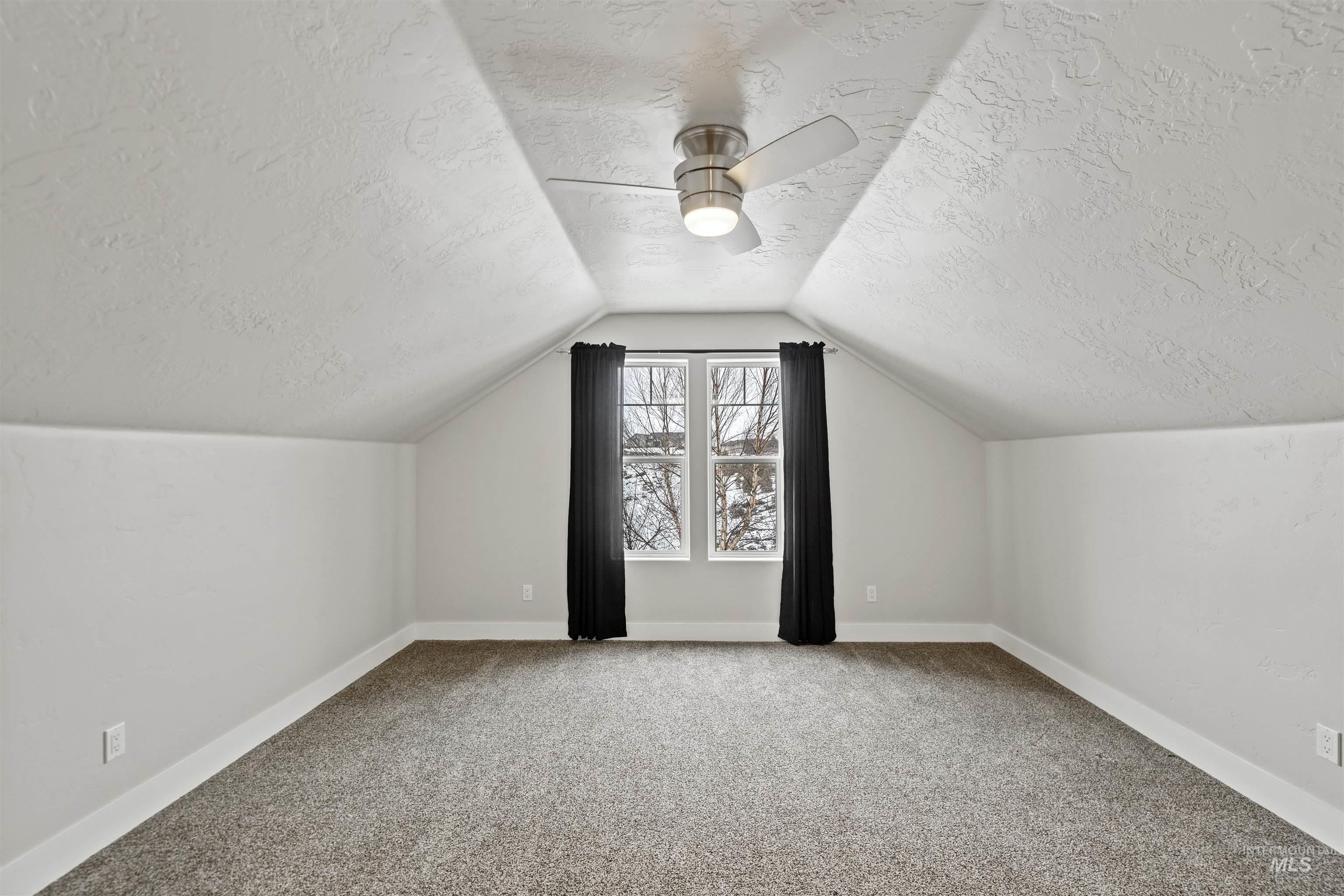 11950 W Deep Canyon Dr Property Photo 32