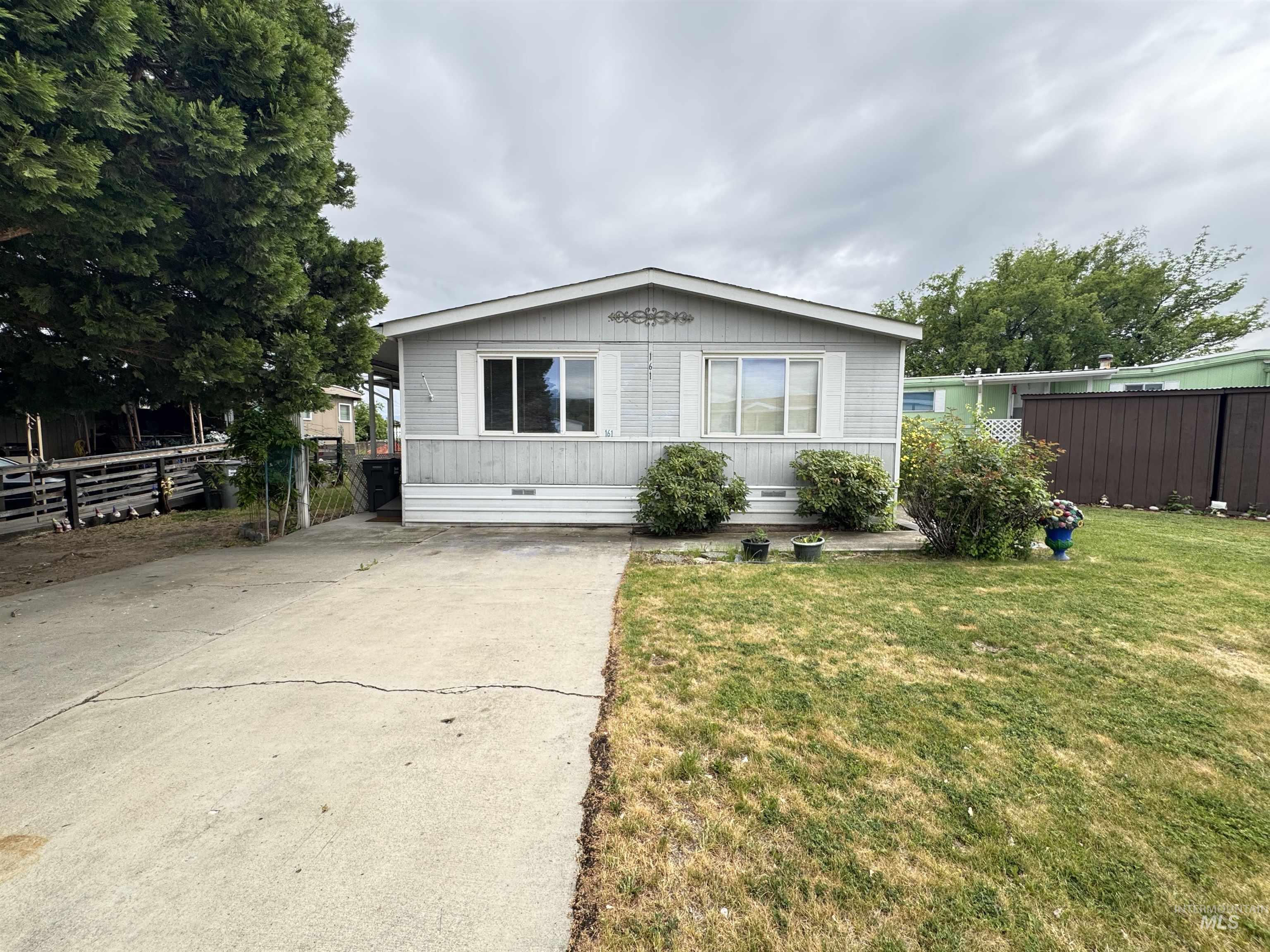 2015 6th Avenue Property Photo 25