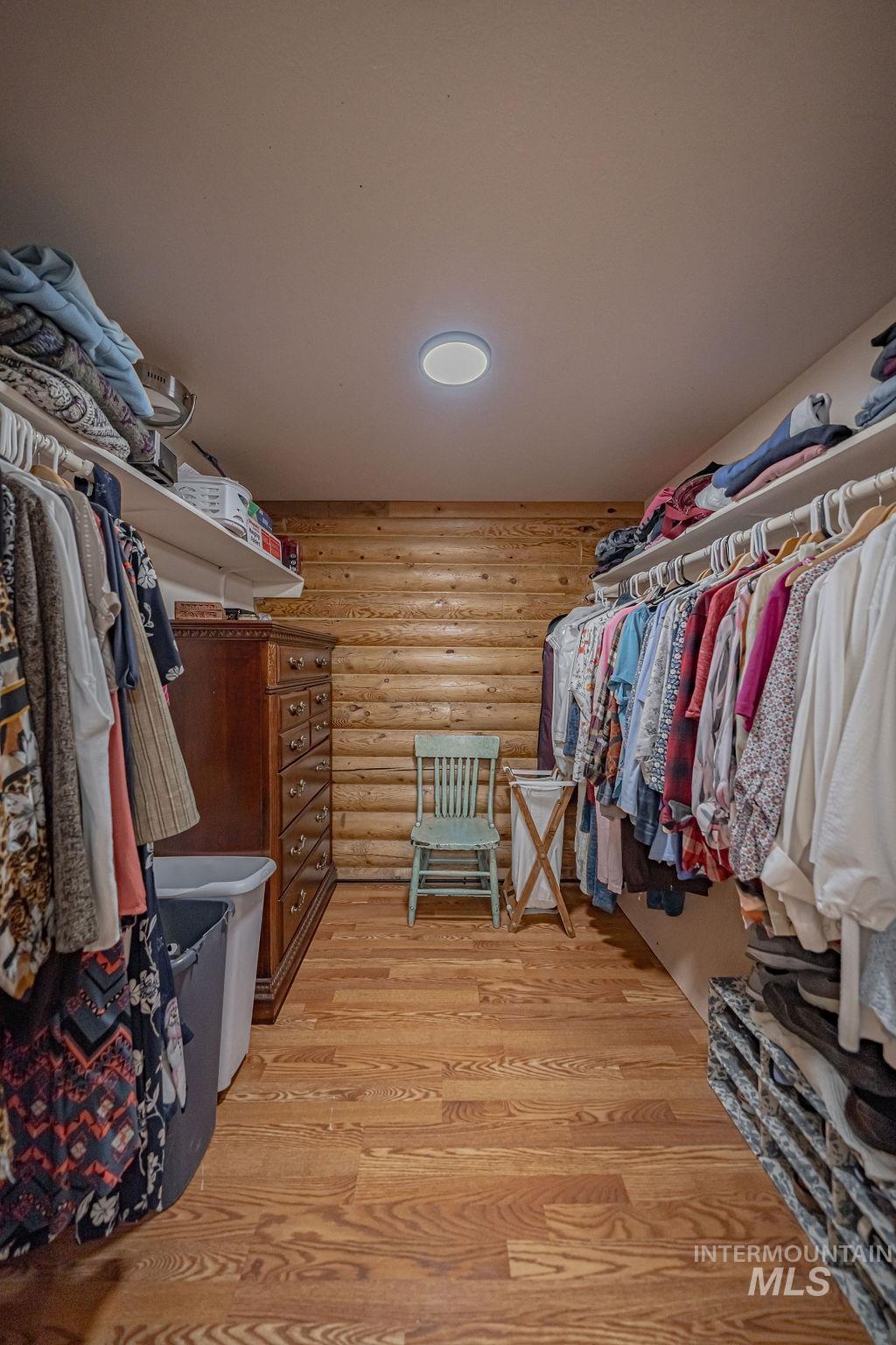 577 N 4200 E Property Photo 23