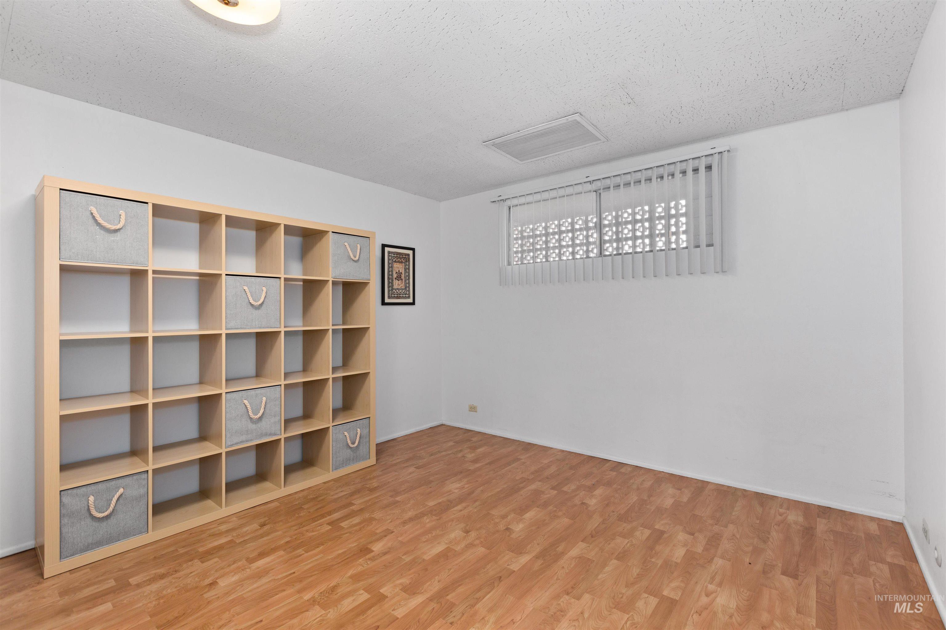 3701 W. Crescent Rim Property Photo 13