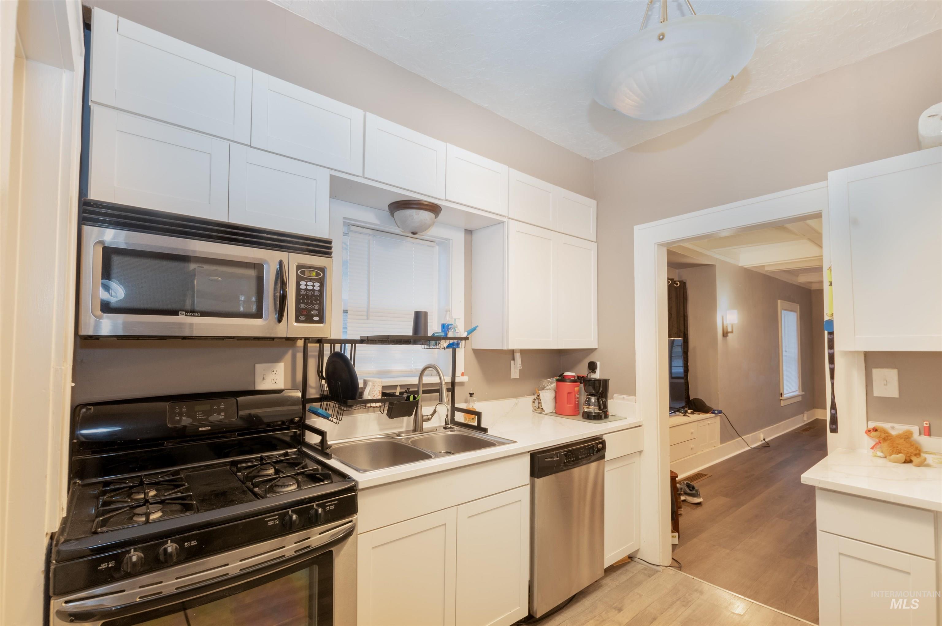 507 Fillmore Property Photo 4