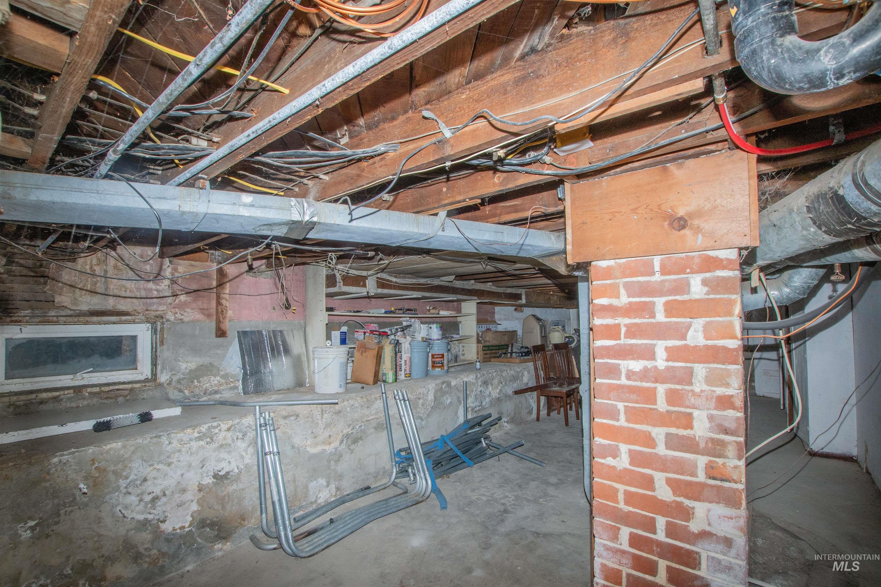 507 Fillmore Property Photo 17
