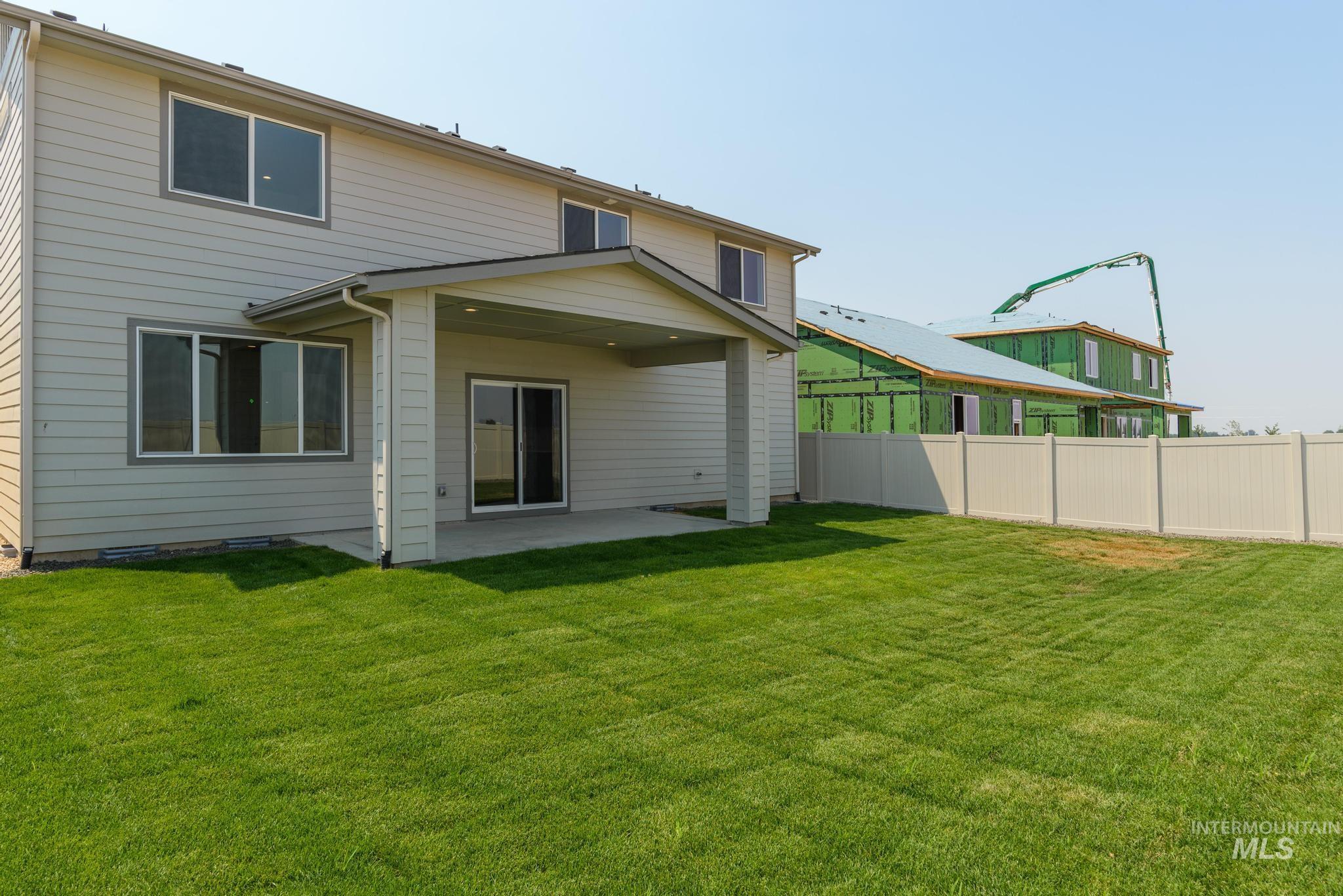 4597 E Fortuna Dr Property Photo 9