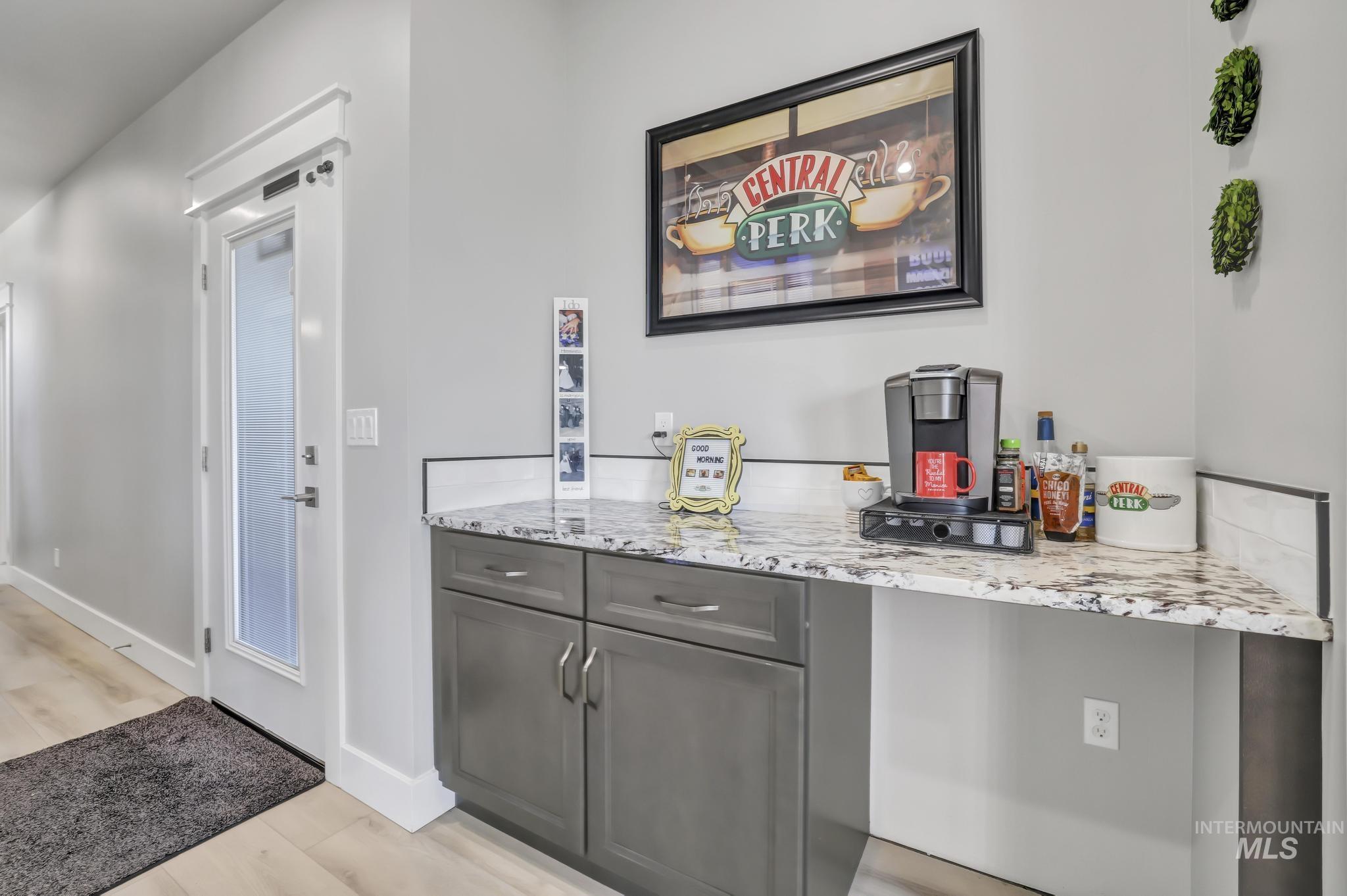 1502 Clear Creek Loop Property Photo 25
