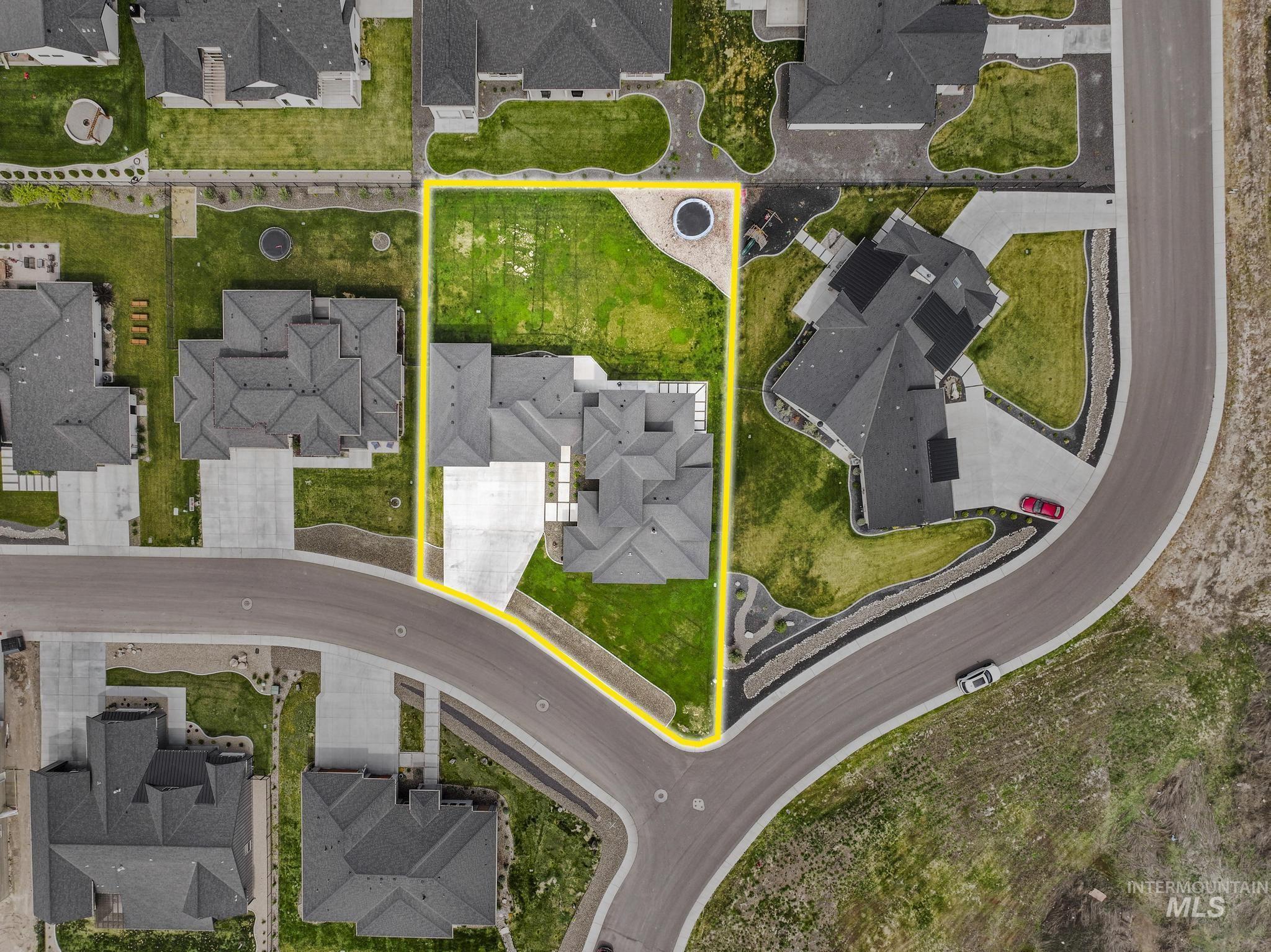 1502 Clear Creek Loop Property Photo 41