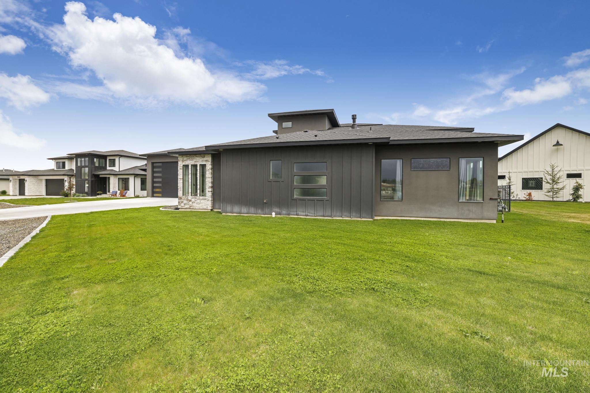 1502 Clear Creek Loop Property Photo 42