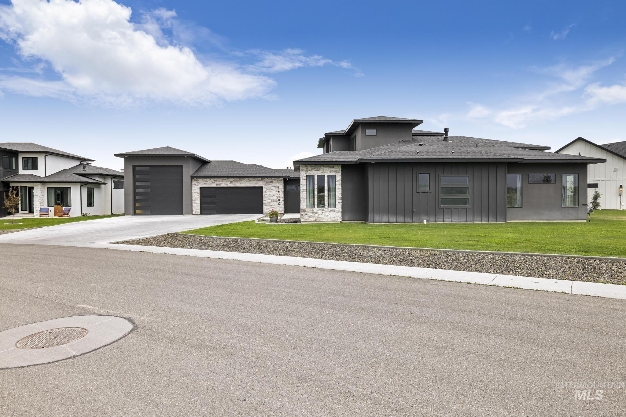 1502 Clear Creek Loop Property Photo 47