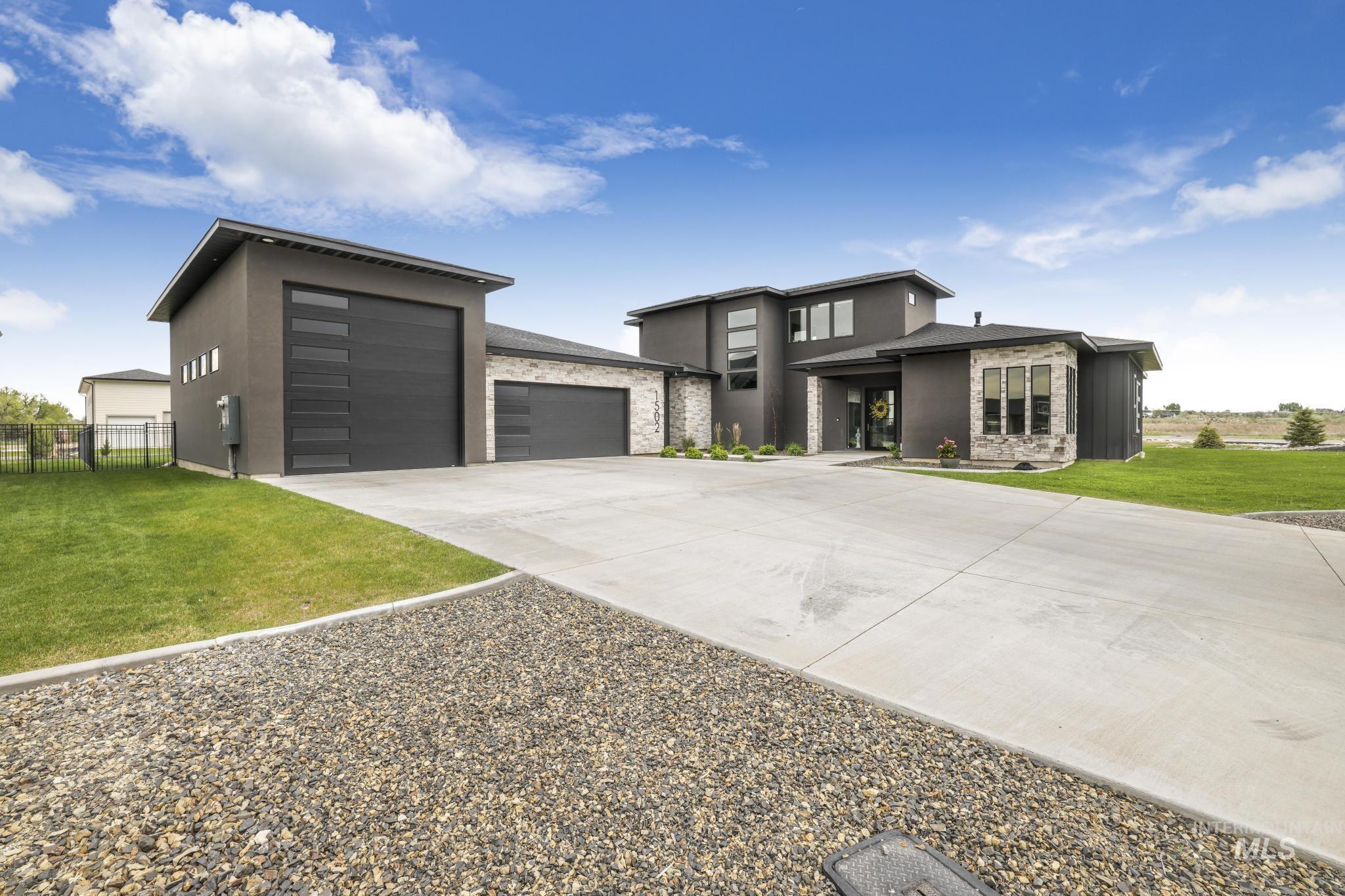 1502 Clear Creek Loop Property Photo 49