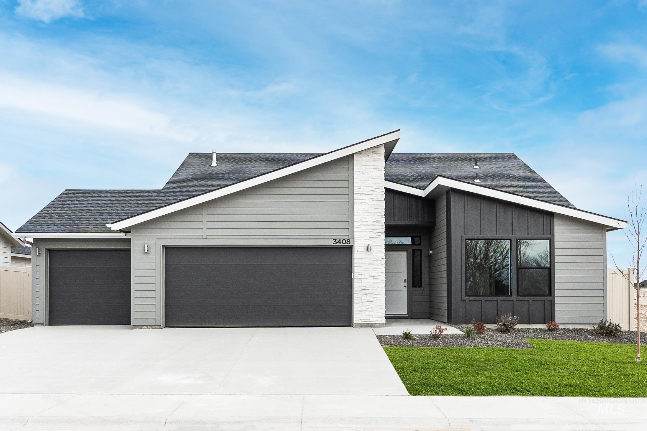 Thunderbolt Landing Real Estate Listings Main Image