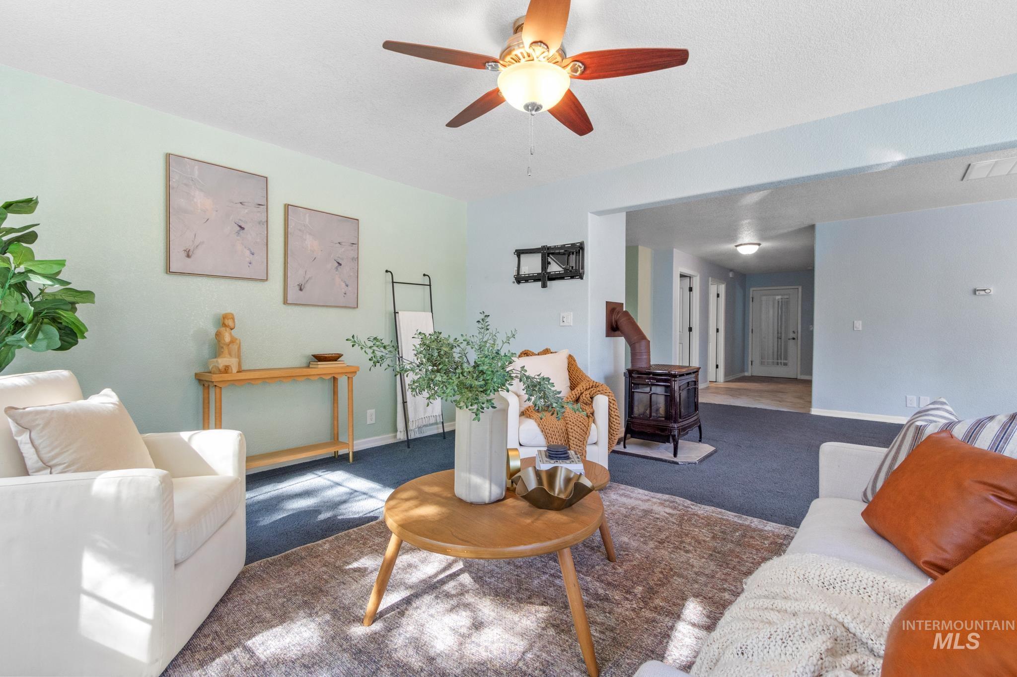 8 Bull Pine Road Property Photo 4