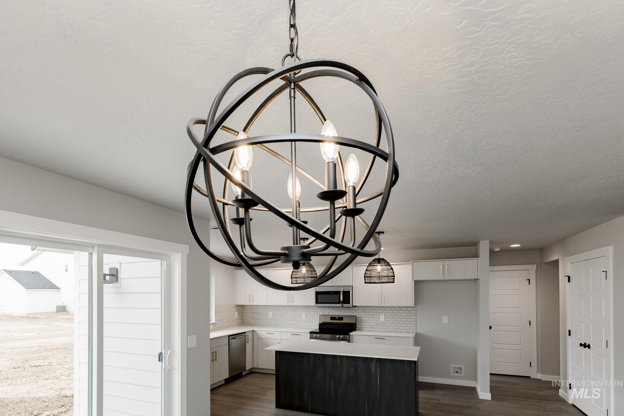 8161 E Red Horse St Property Photo 9