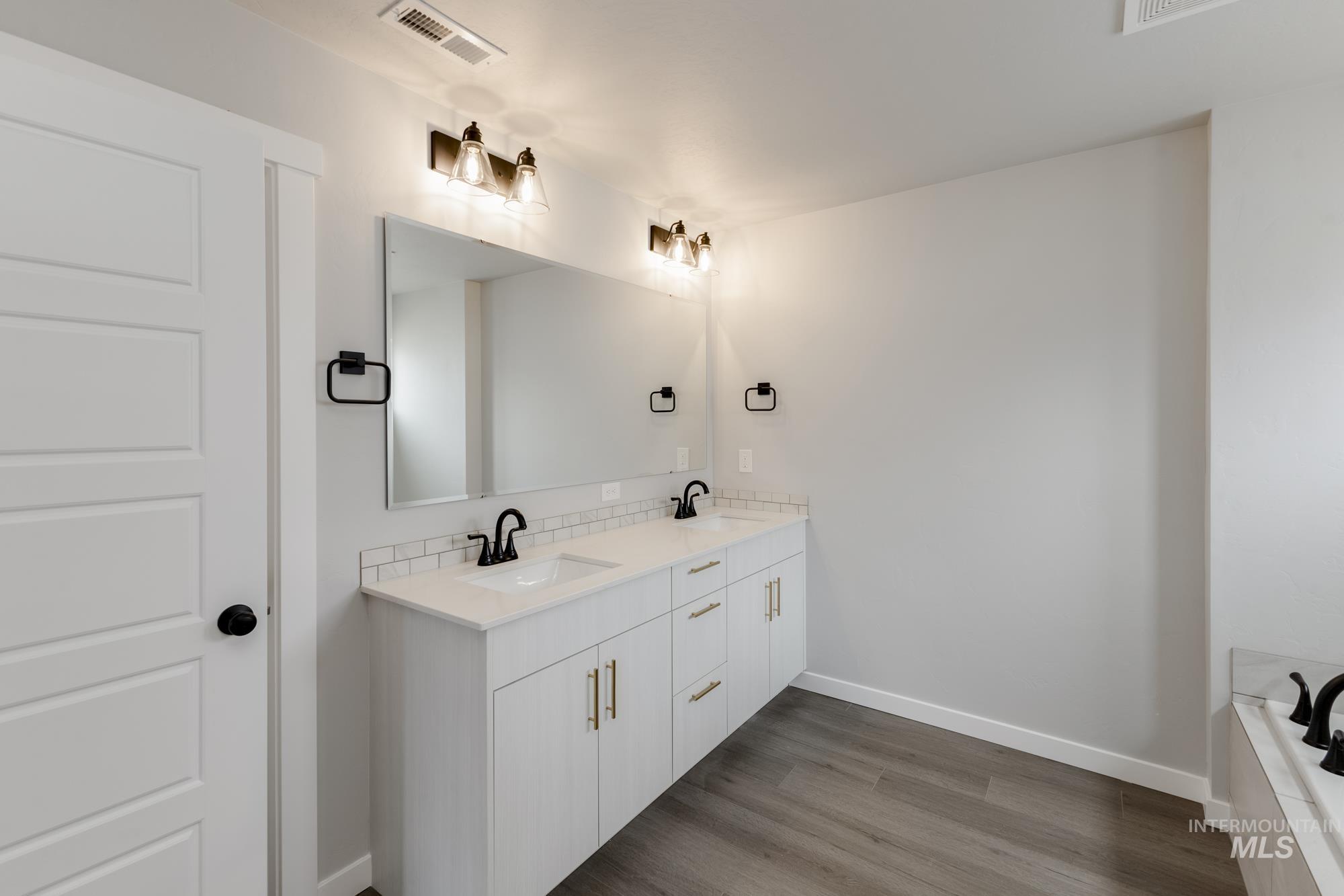 8161 E Red Horse St Property Photo 27