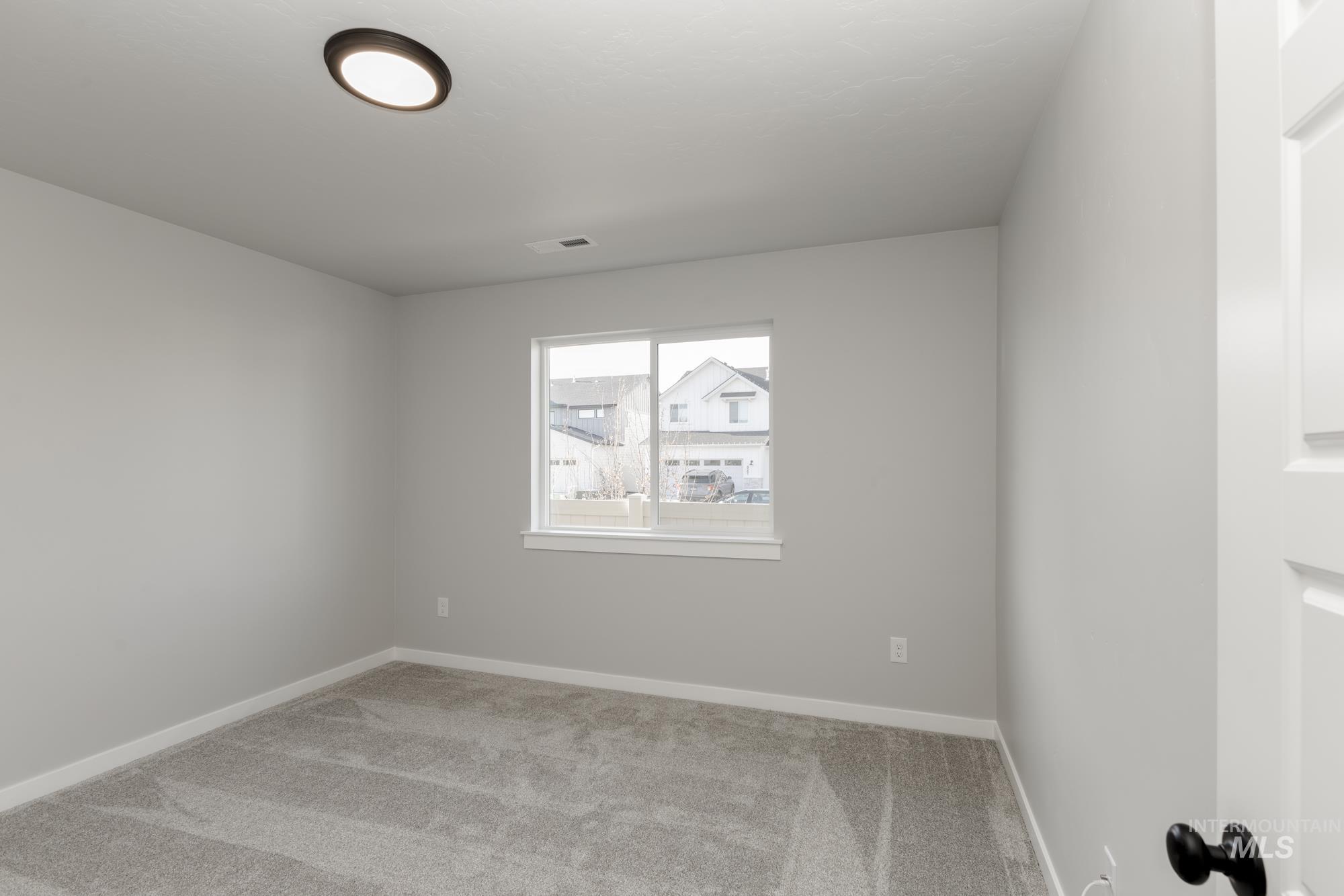 1481 Silver Valley St Property Photo 10