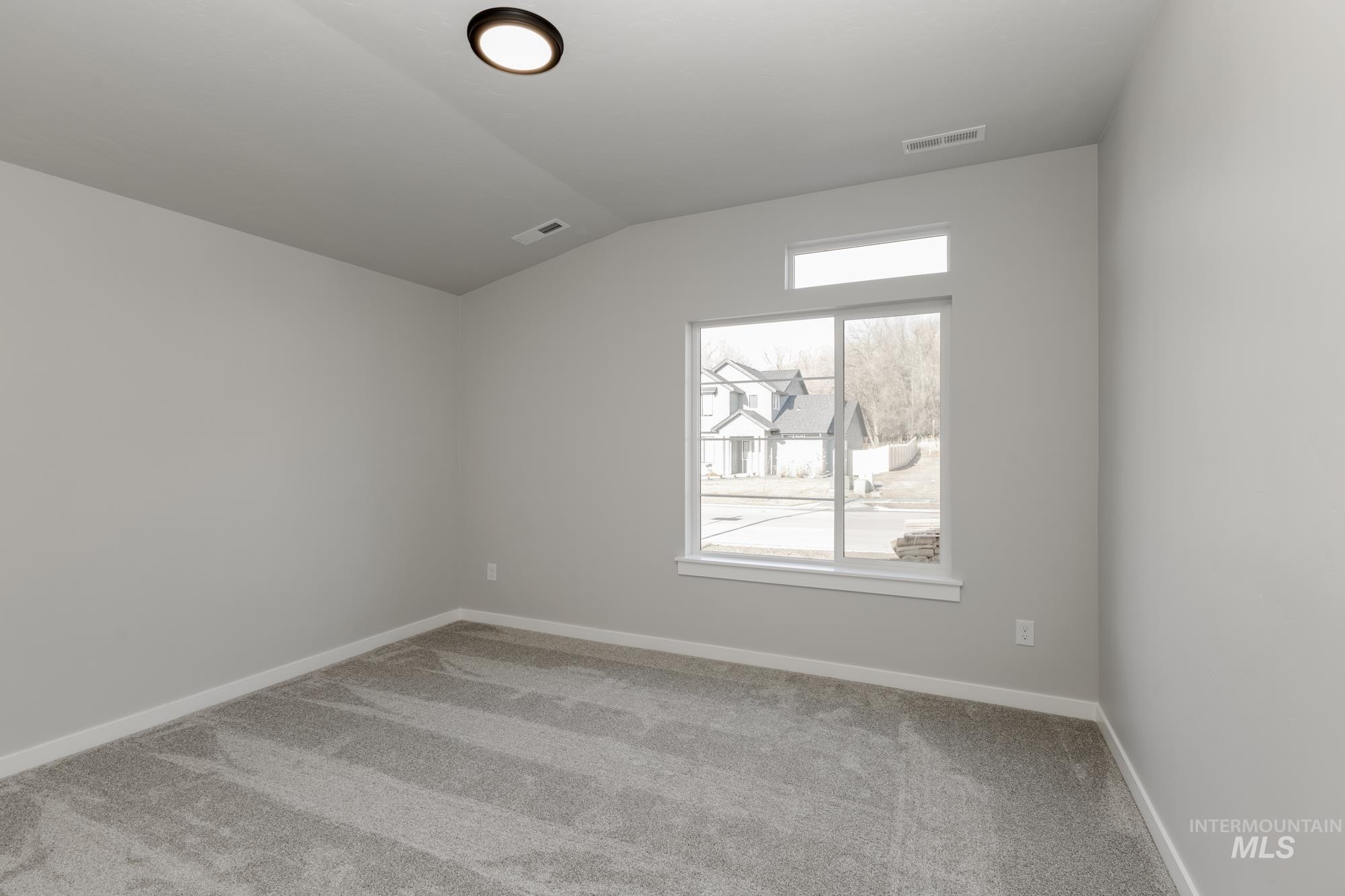 1481 Silver Valley St Property Photo 11