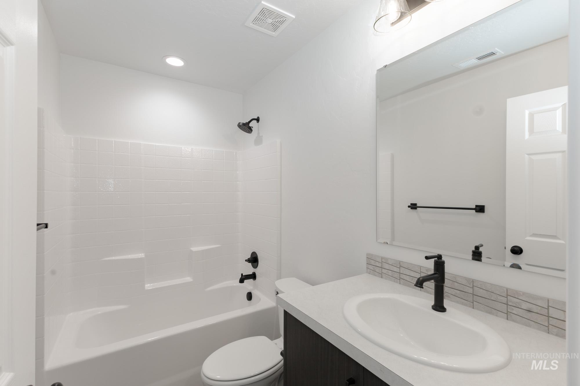 11195 Cart St Property Photo 17