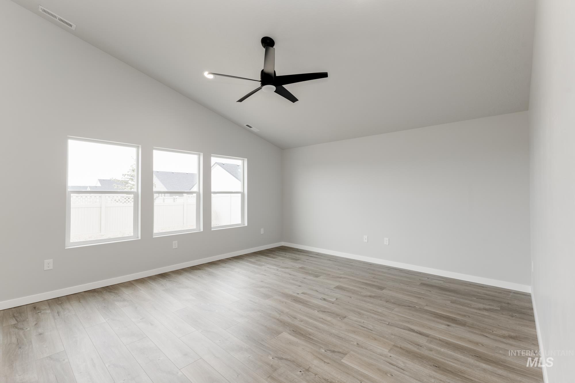 11122 Canvas St Property Photo 10