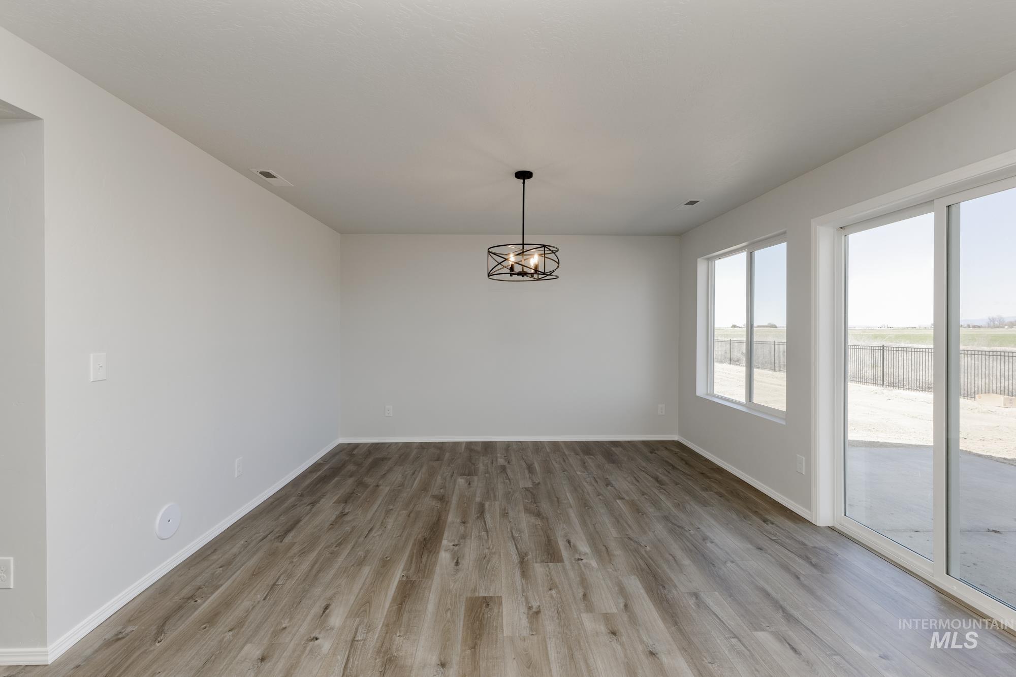 7286 E Shields Dr Property Photo 10