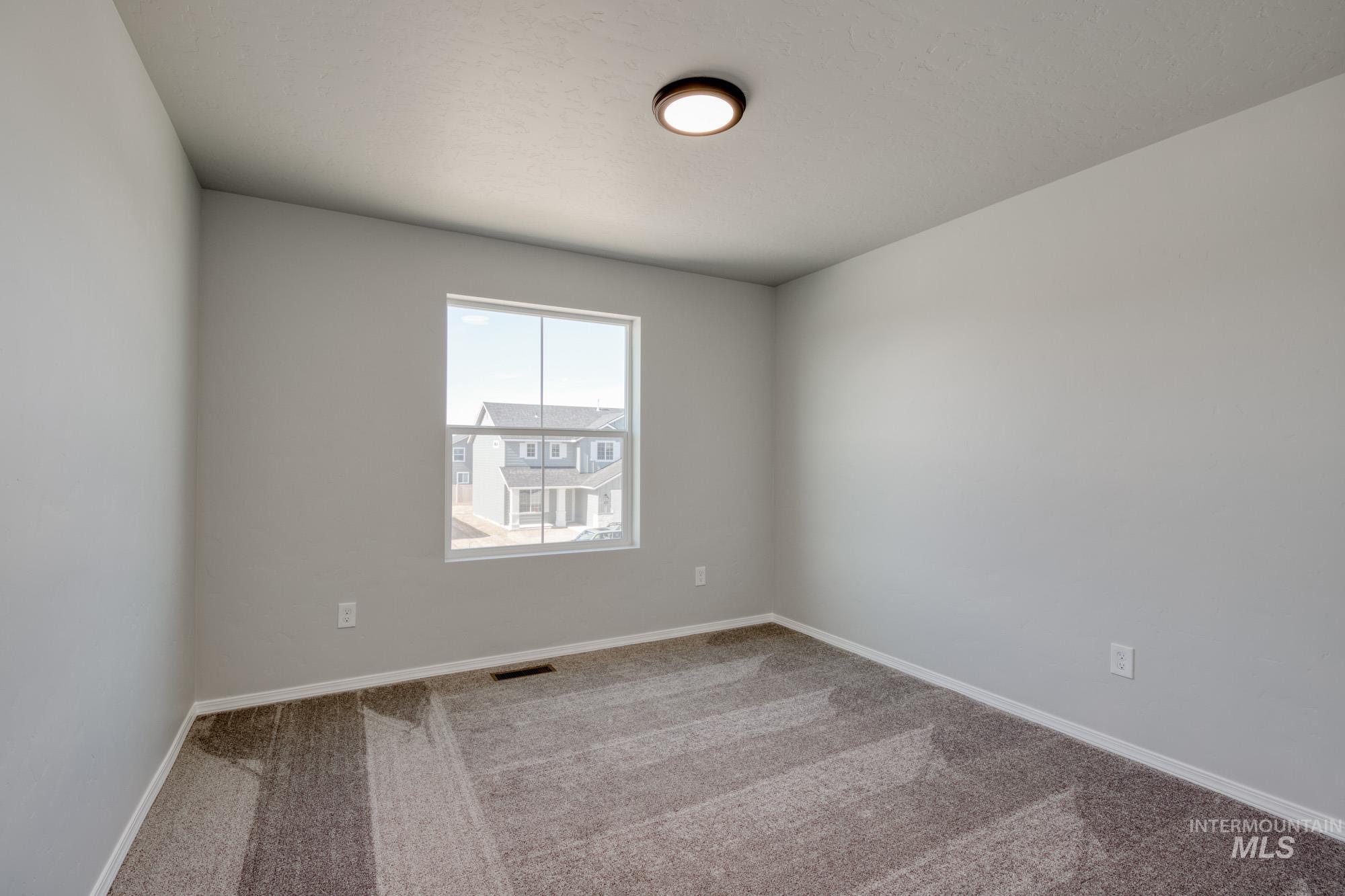 318 Chalcedony Ave Property Photo 22