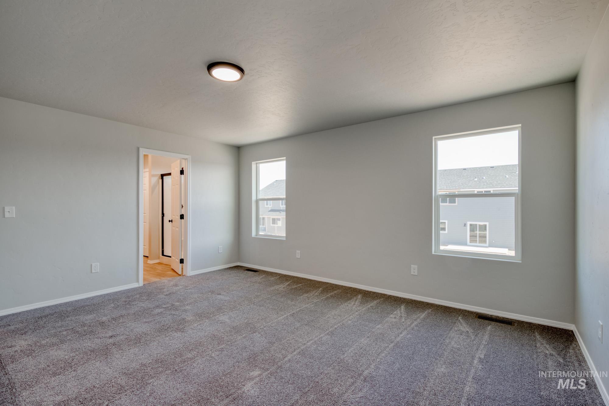 318 Chalcedony Ave Property Photo 26