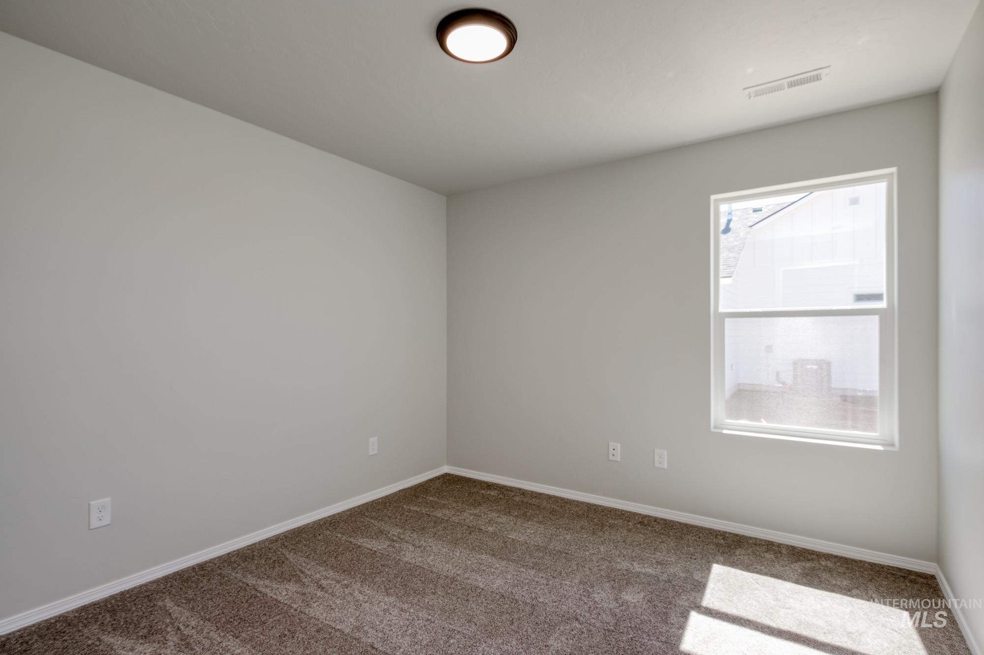 311 Crystal Rock Ave Property Photo 16