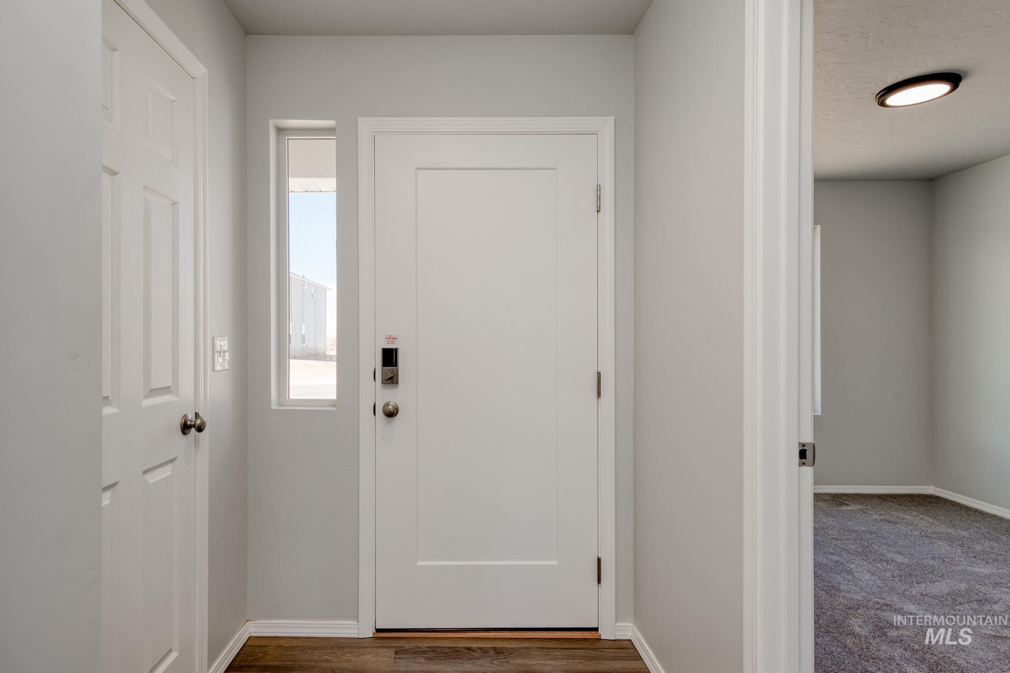 2632 N Arroyo Vista Way Property Photo 2