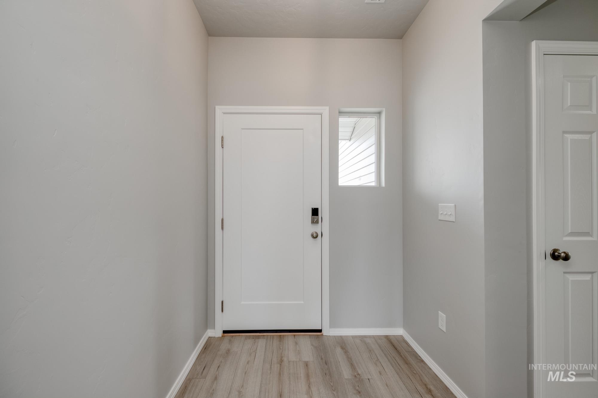 2583 N Arroyo Vista Way Property Photo 2