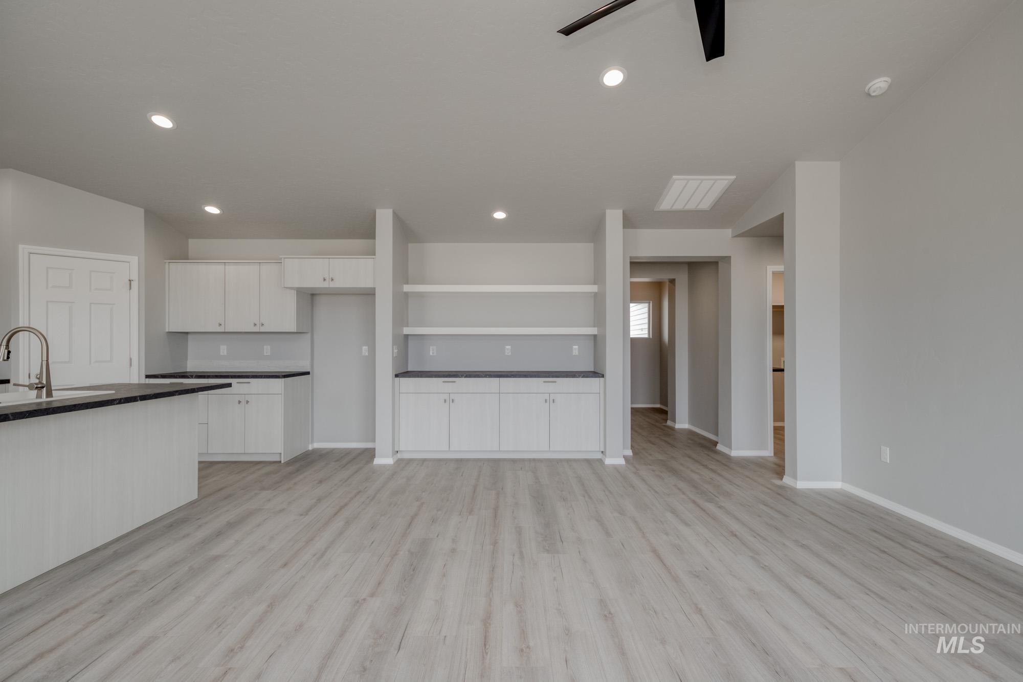 2583 N Arroyo Vista Way Property Photo 9