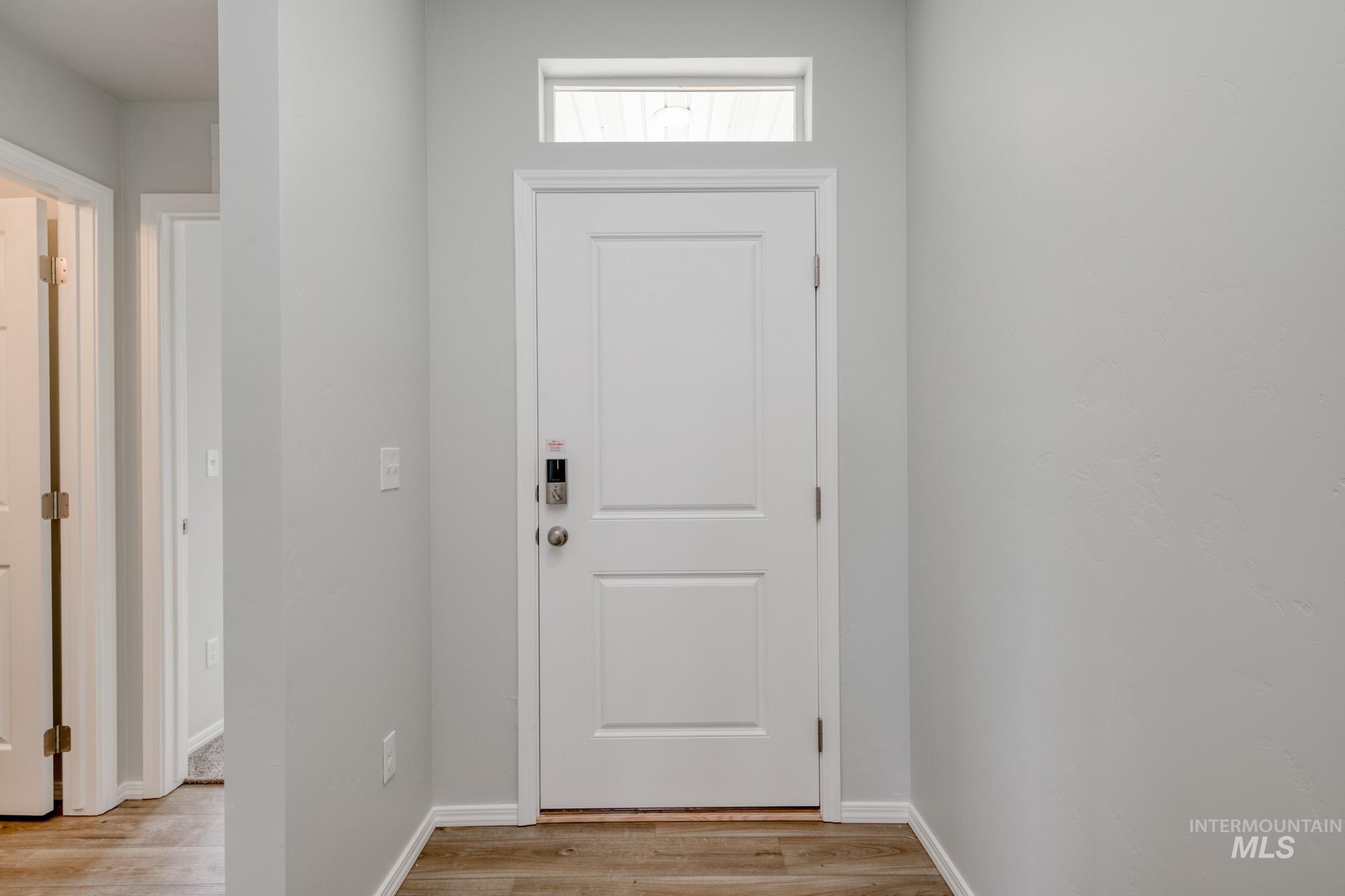 2673 N Arroyo Vista Way Property Photo 2
