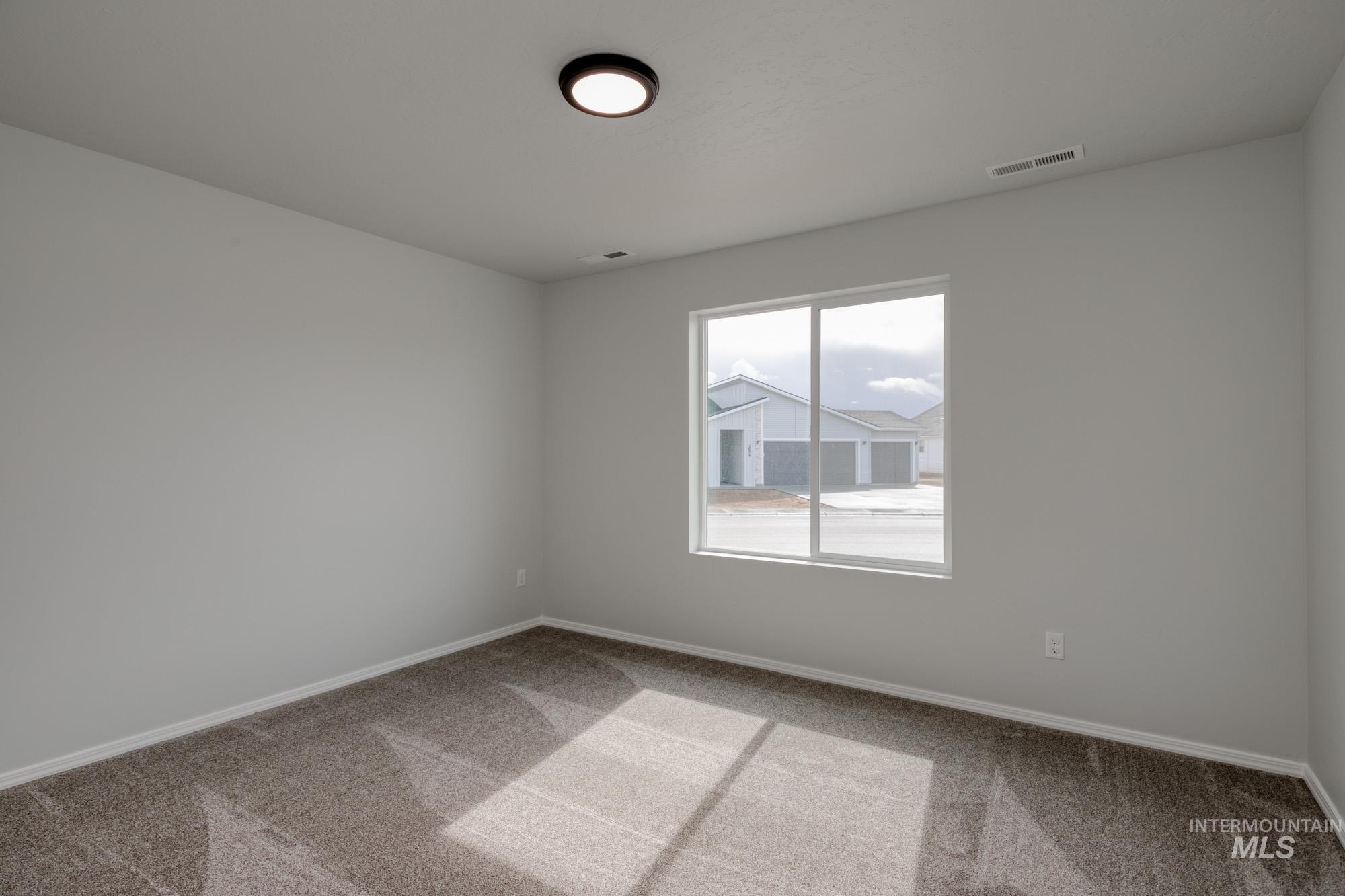 2673 N Arroyo Vista Way Property Photo 3