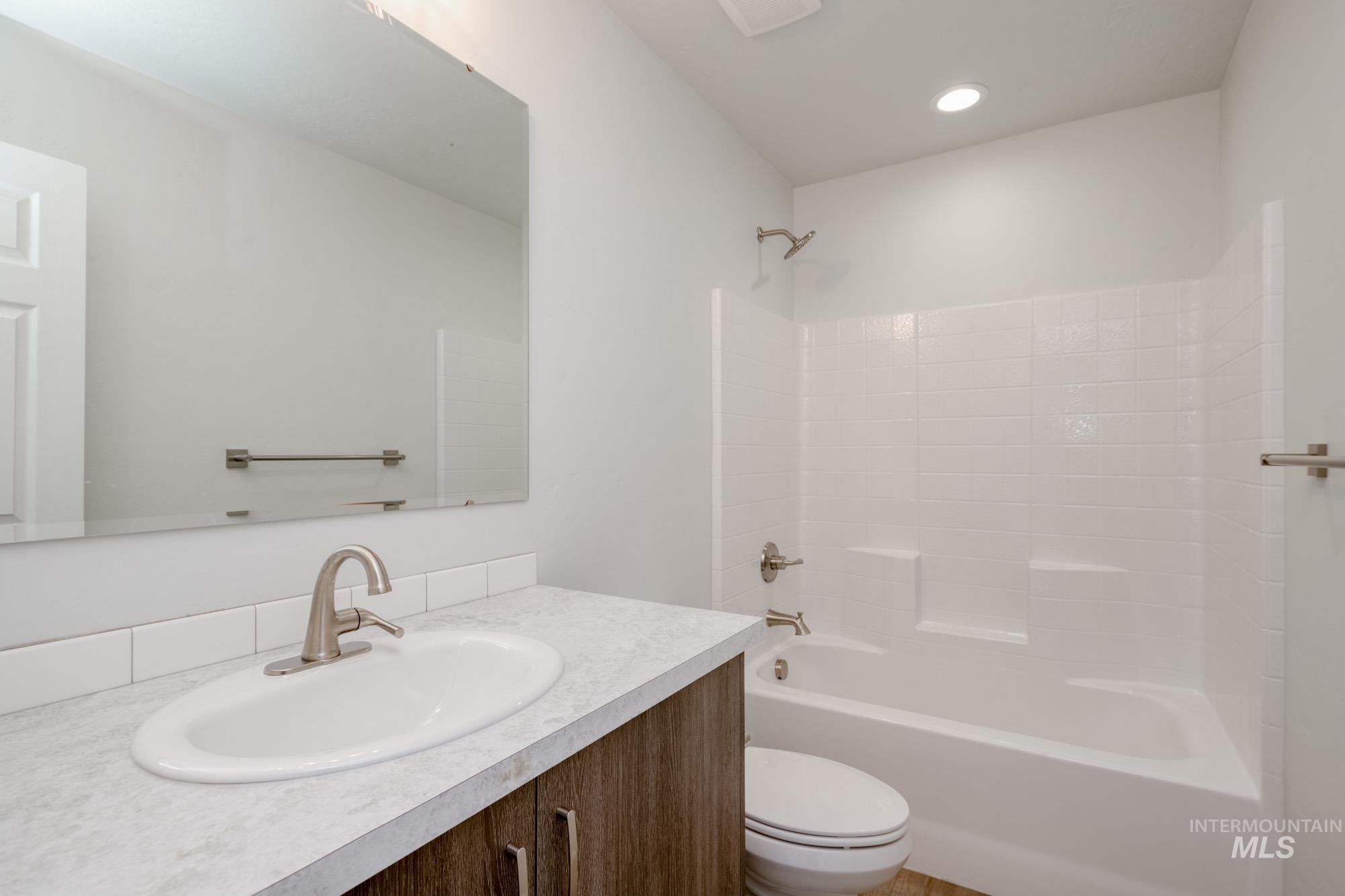 2673 N Arroyo Vista Way Property Photo 4