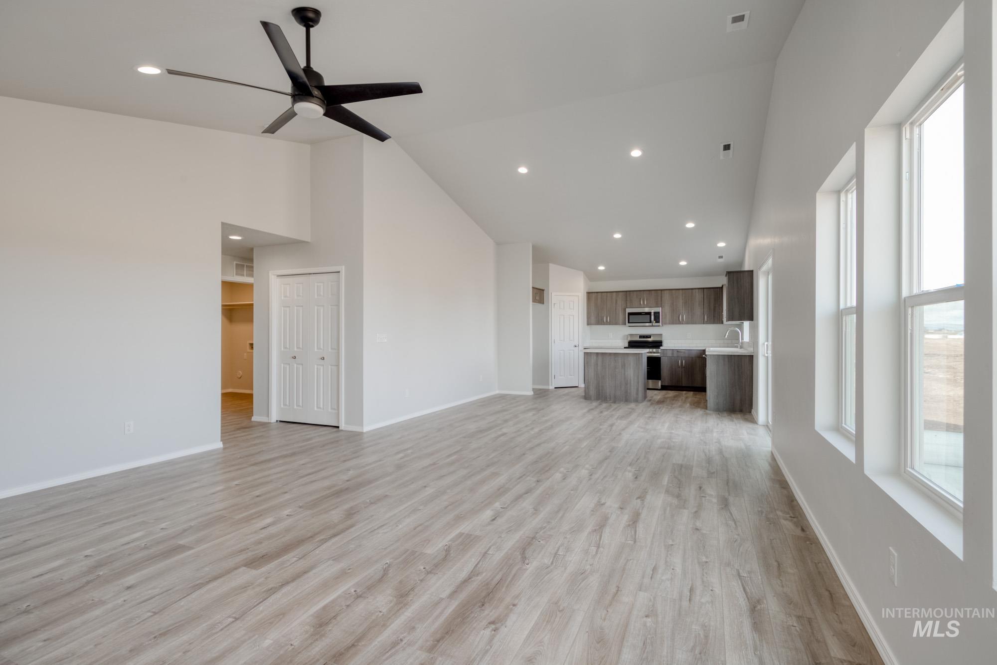 2673 N Arroyo Vista Way Property Photo 15
