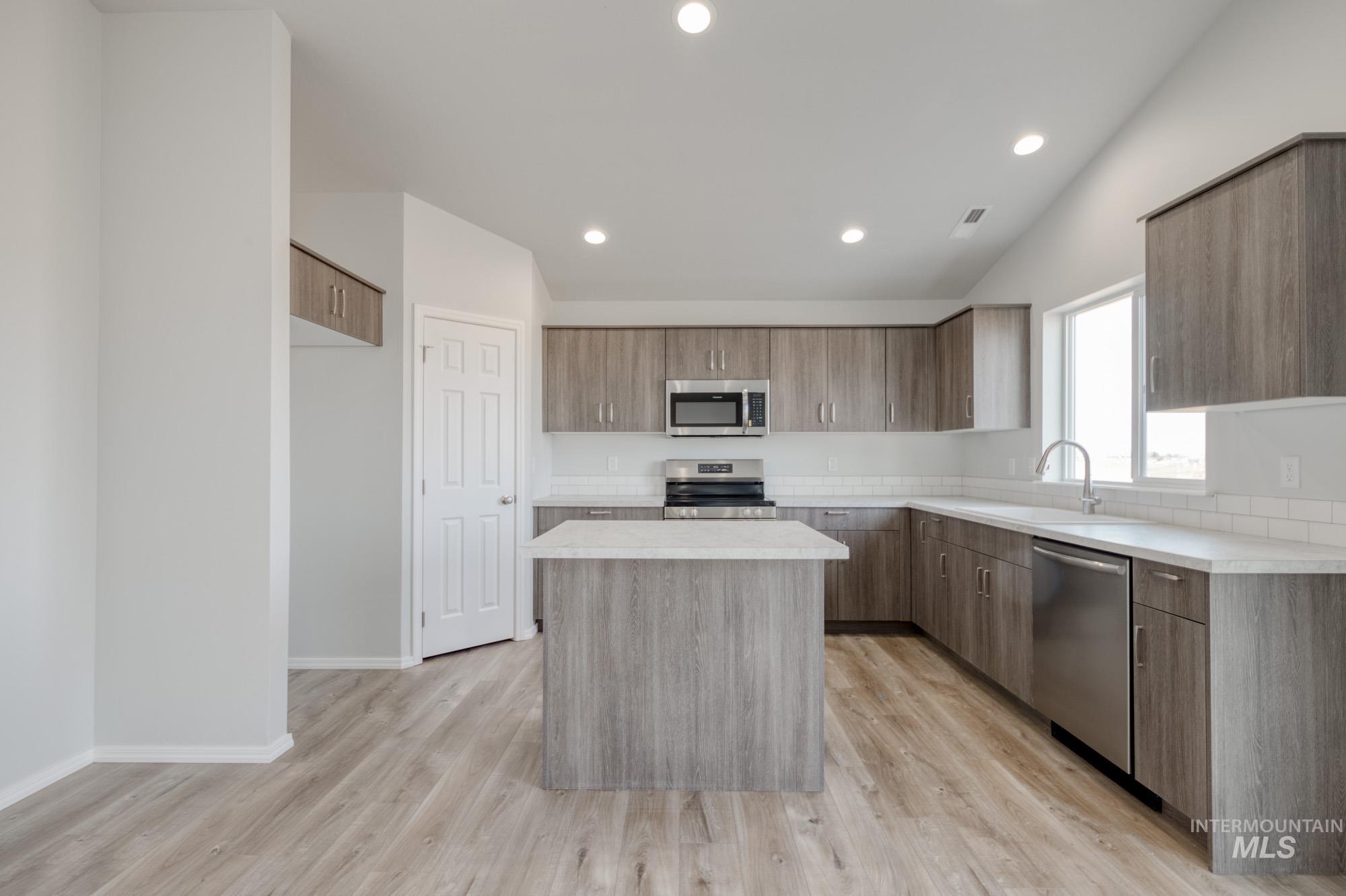 2673 N Arroyo Vista Way Property Photo 17