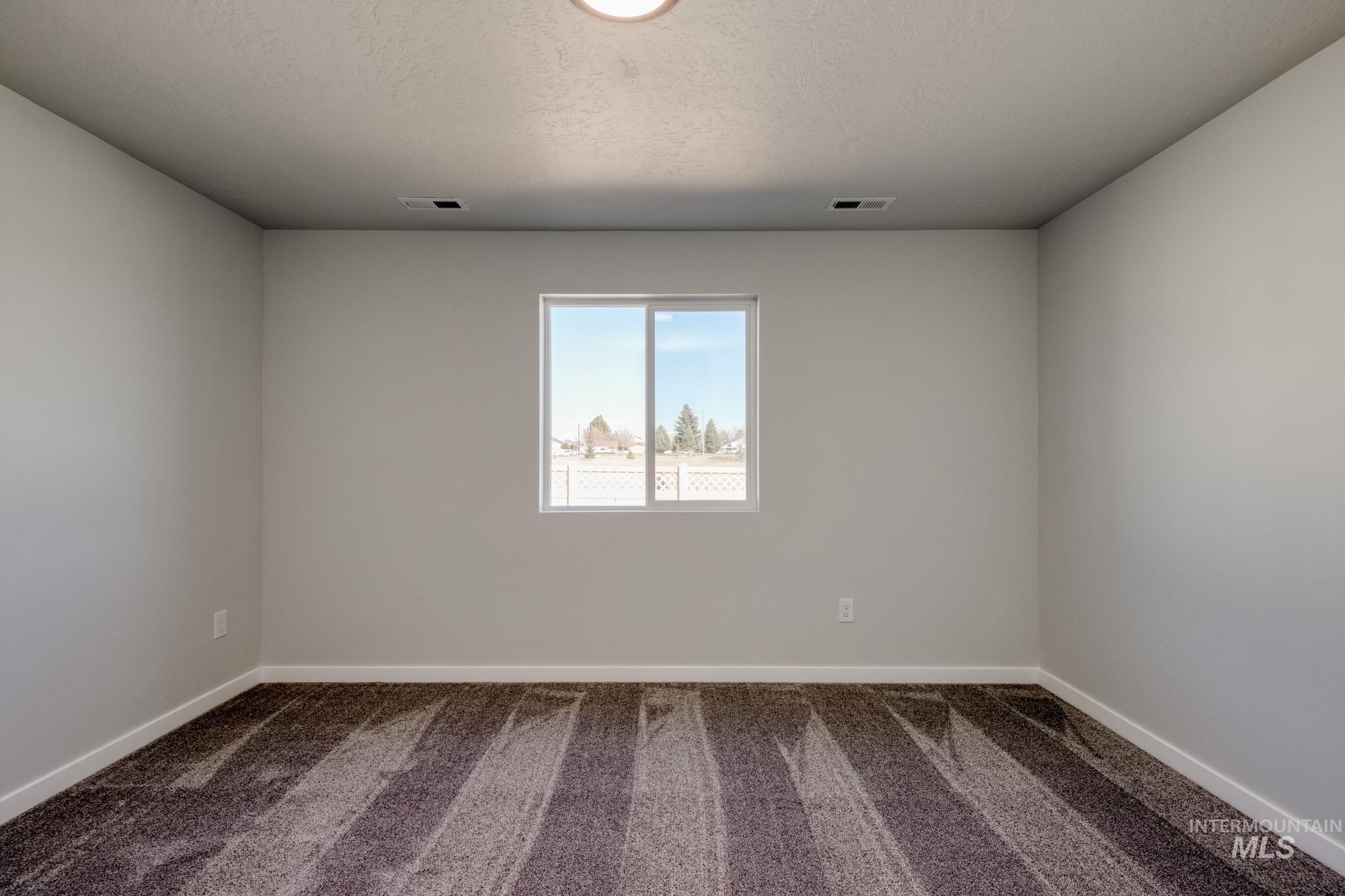 2372 W Opalite Dr Property Photo 17