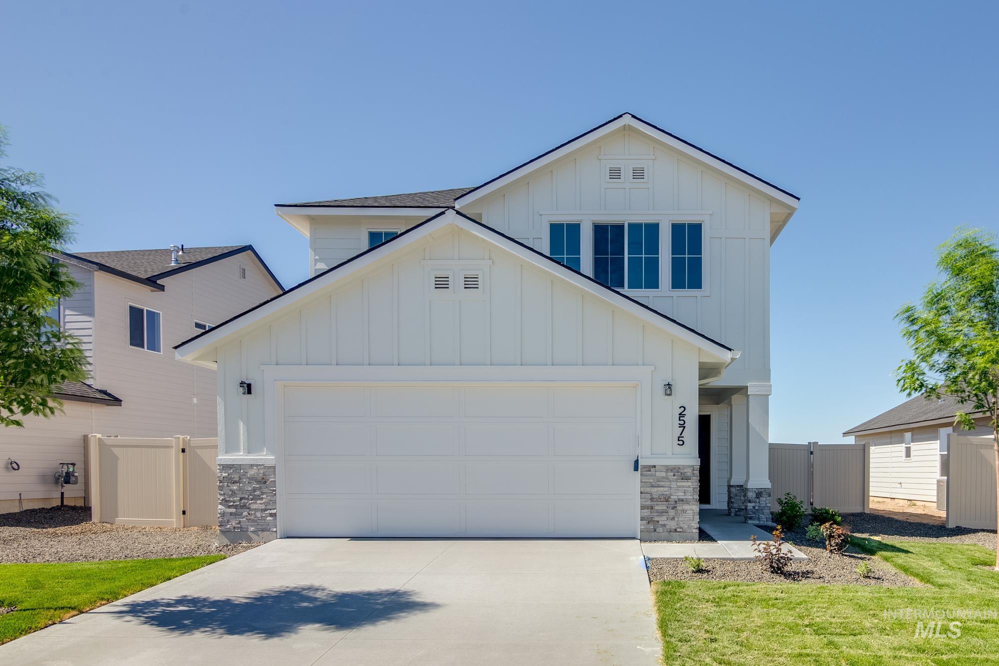 2360 W Opalite Dr Property Photo