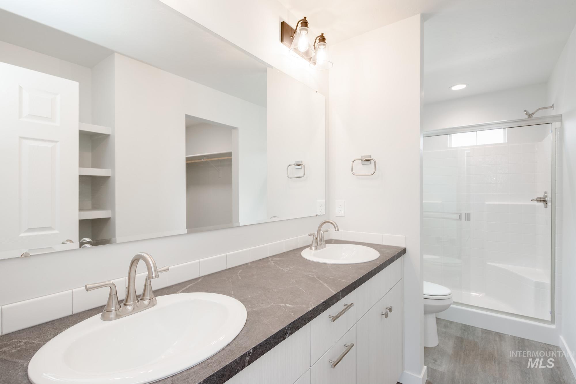 2348 W Opalite Dr Property Photo 21