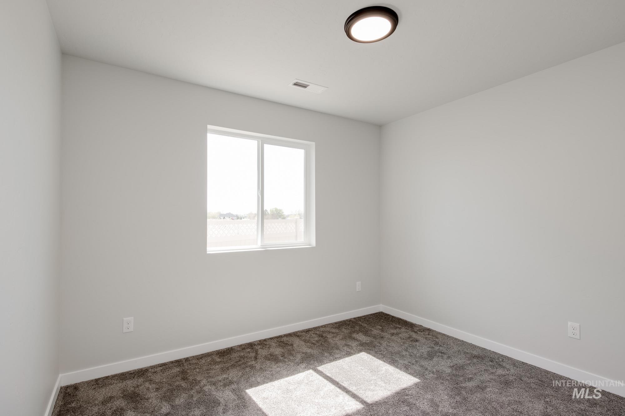 2395 W Opalite Dr Property Photo 14
