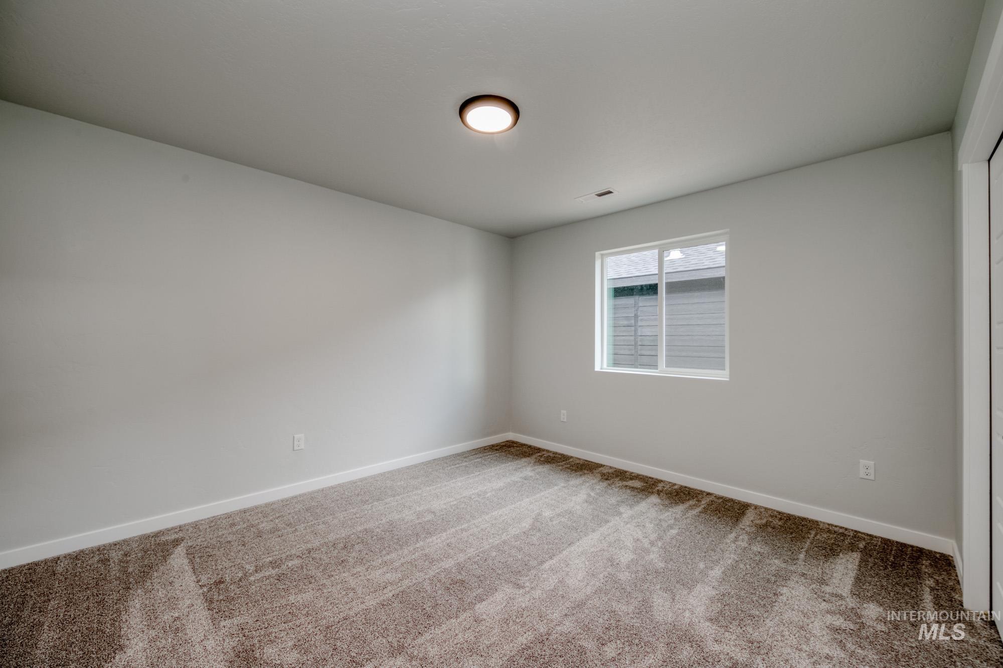 3535 W Morere Dr Property Photo 5