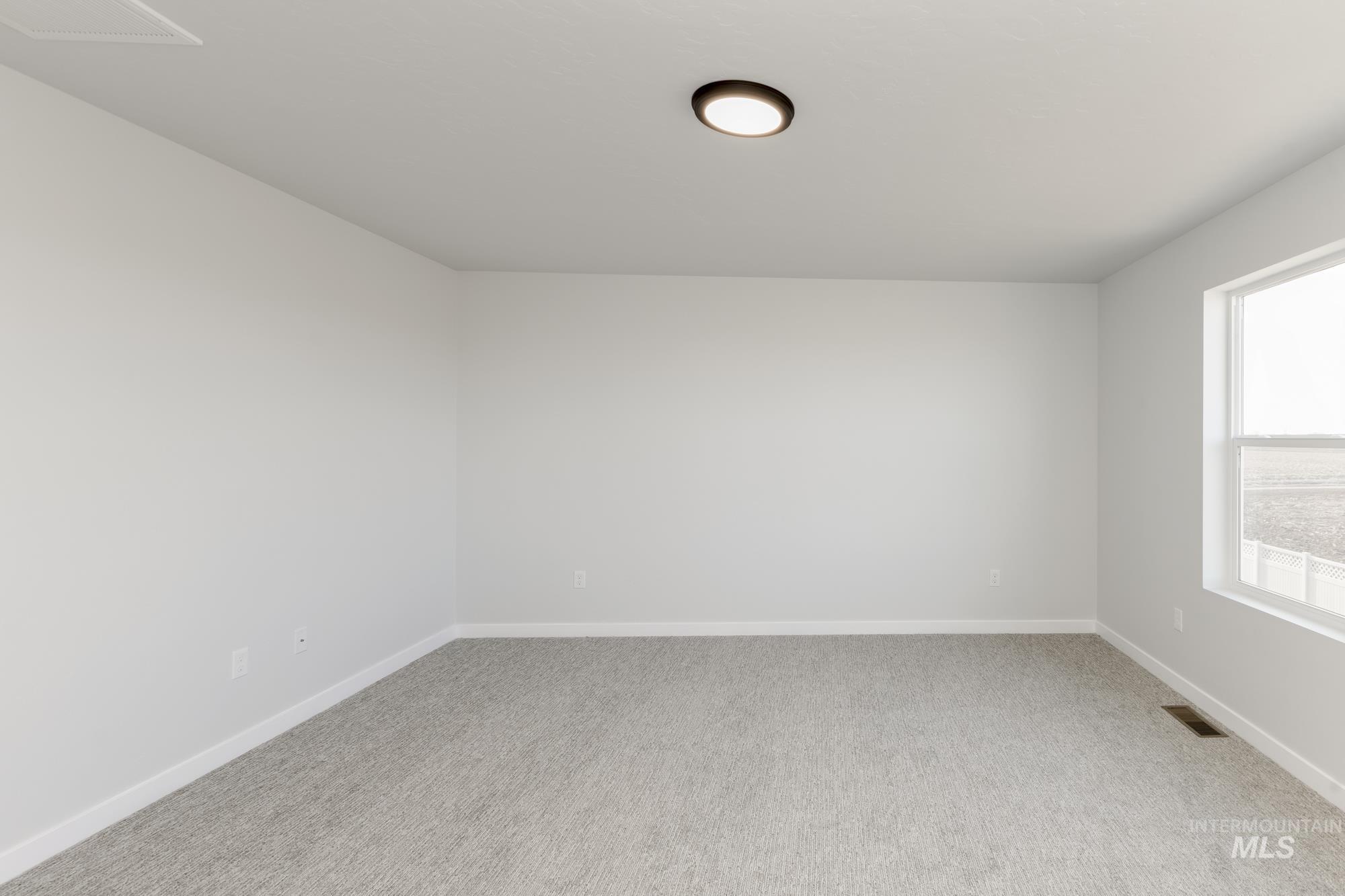2747 E Valley Wind St Property Photo 21