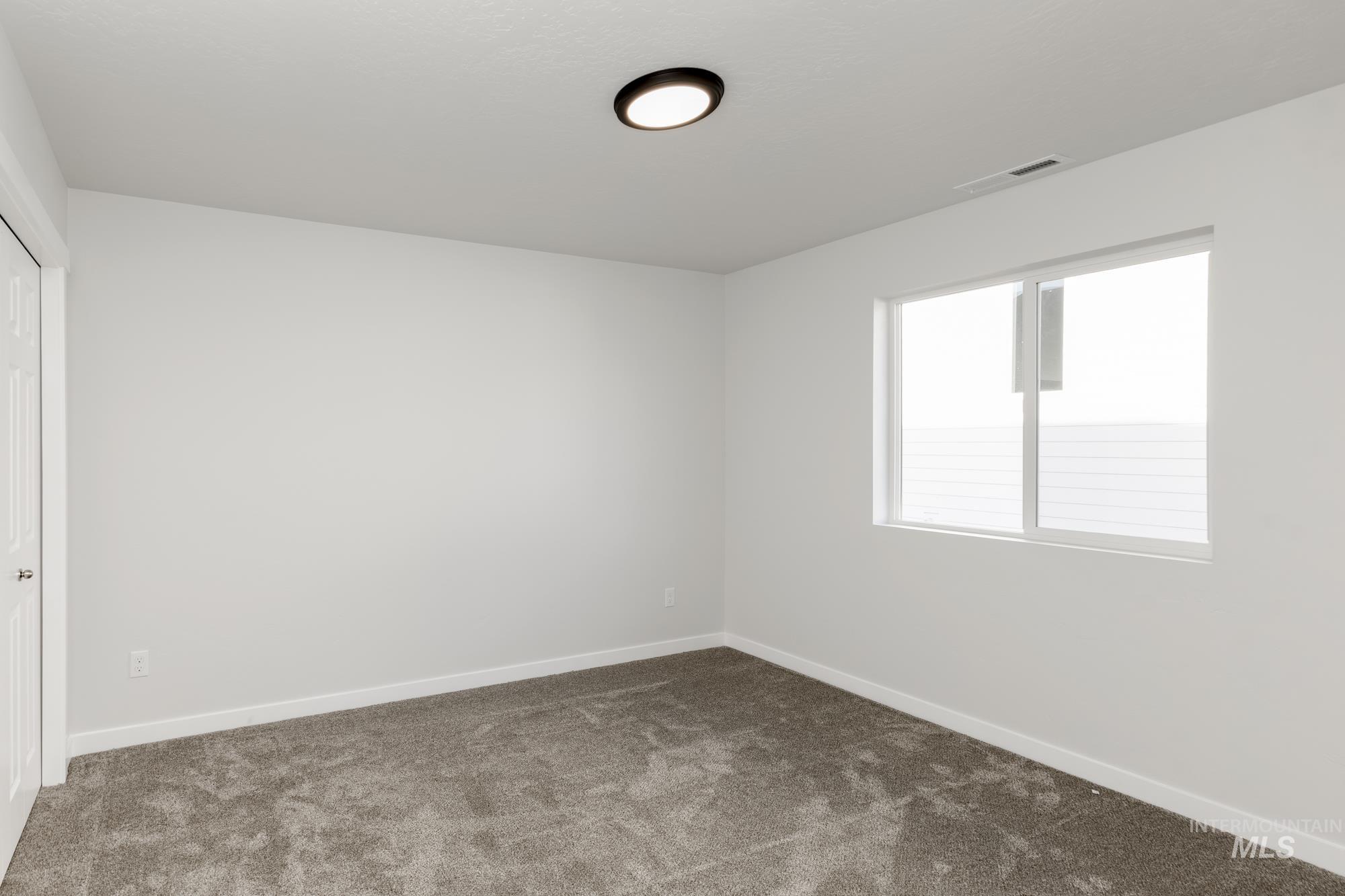 2763 E Valley Wind St Property Photo 13