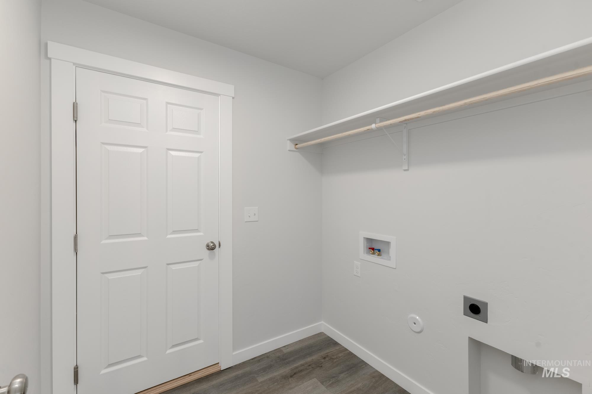 2763 E Valley Wind St Property Photo 16