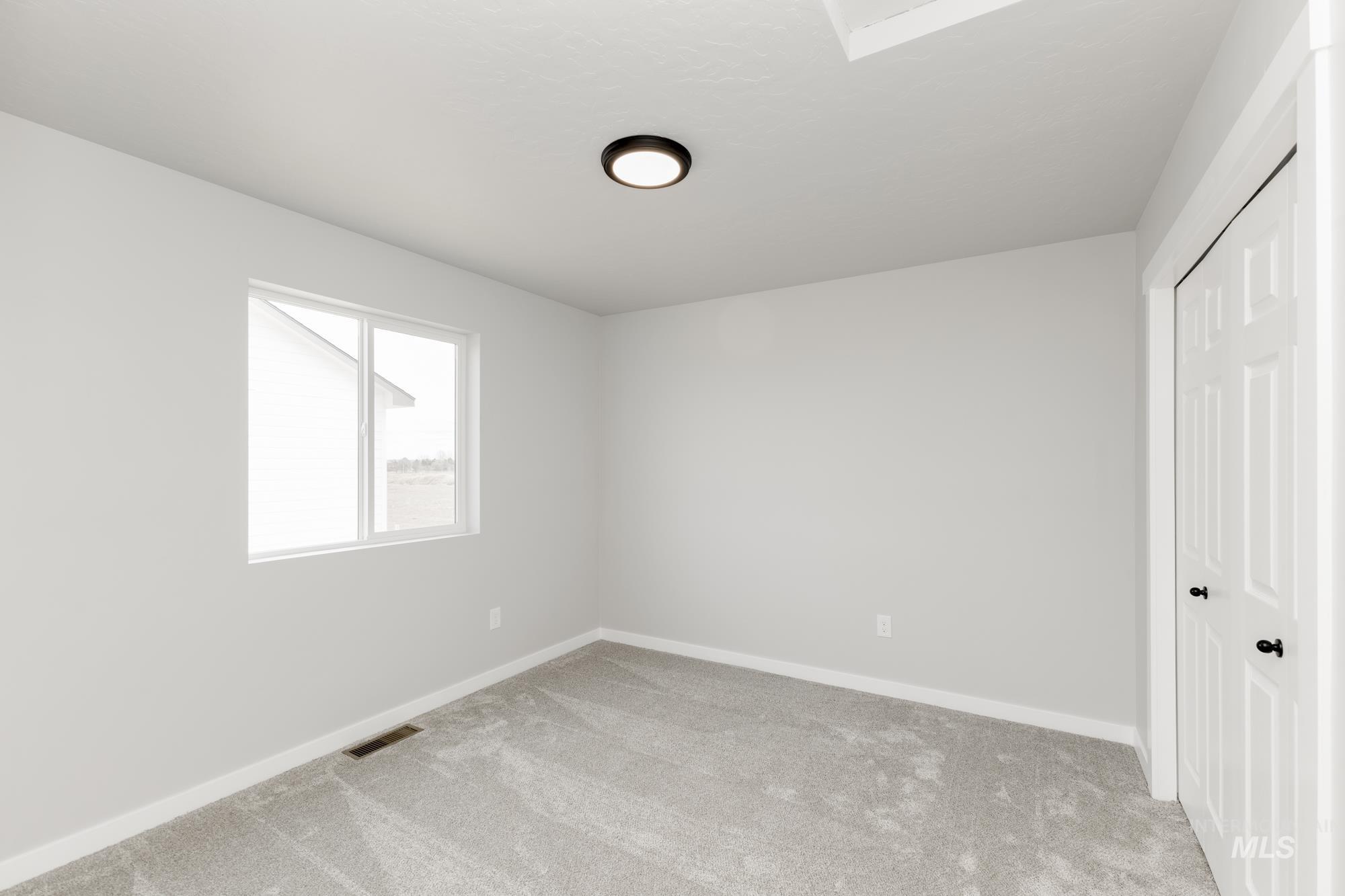 2157 W Declan St Property Photo 15