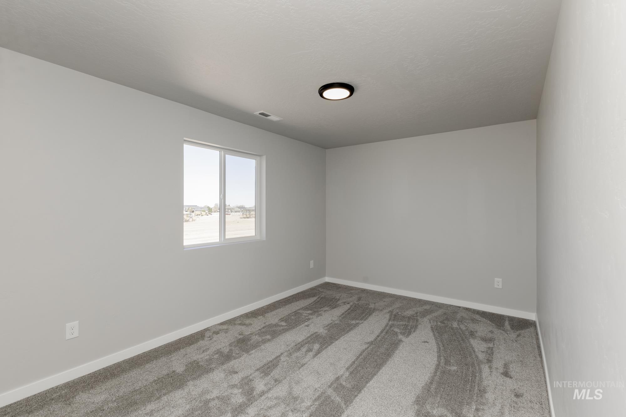 8381 S Sansa Ave Property Photo 20