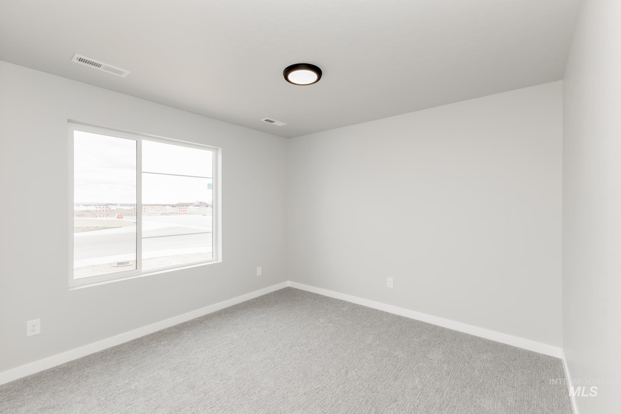8397 S Sansa Ave Property Photo 9