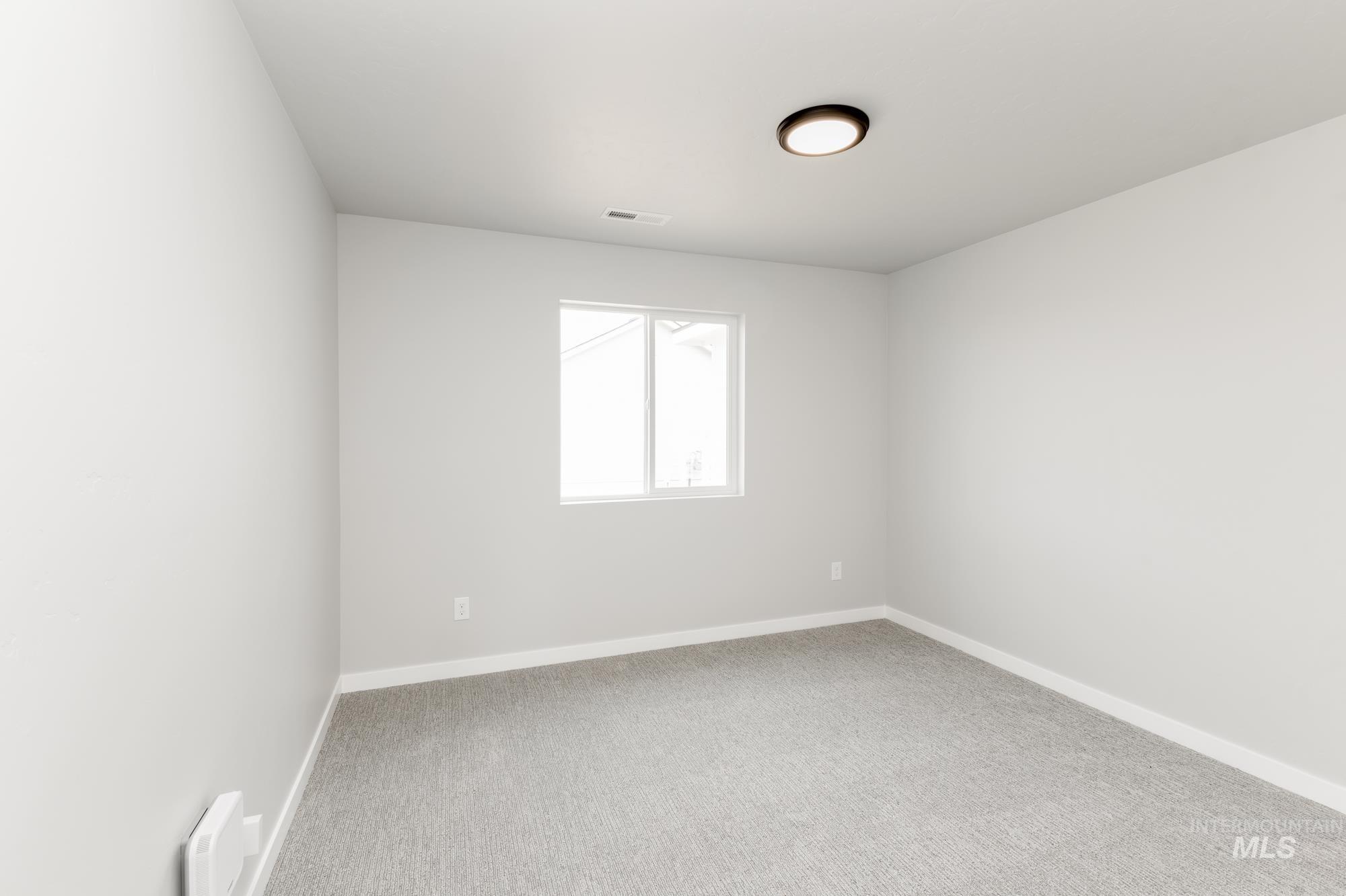 8397 S Sansa Ave Property Photo 13