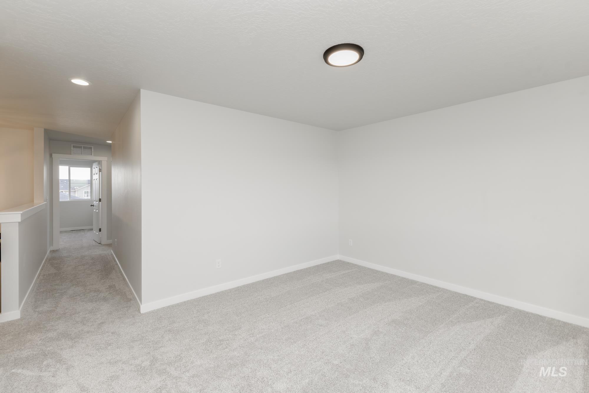 1316 W Bass River Dr Property Photo 15