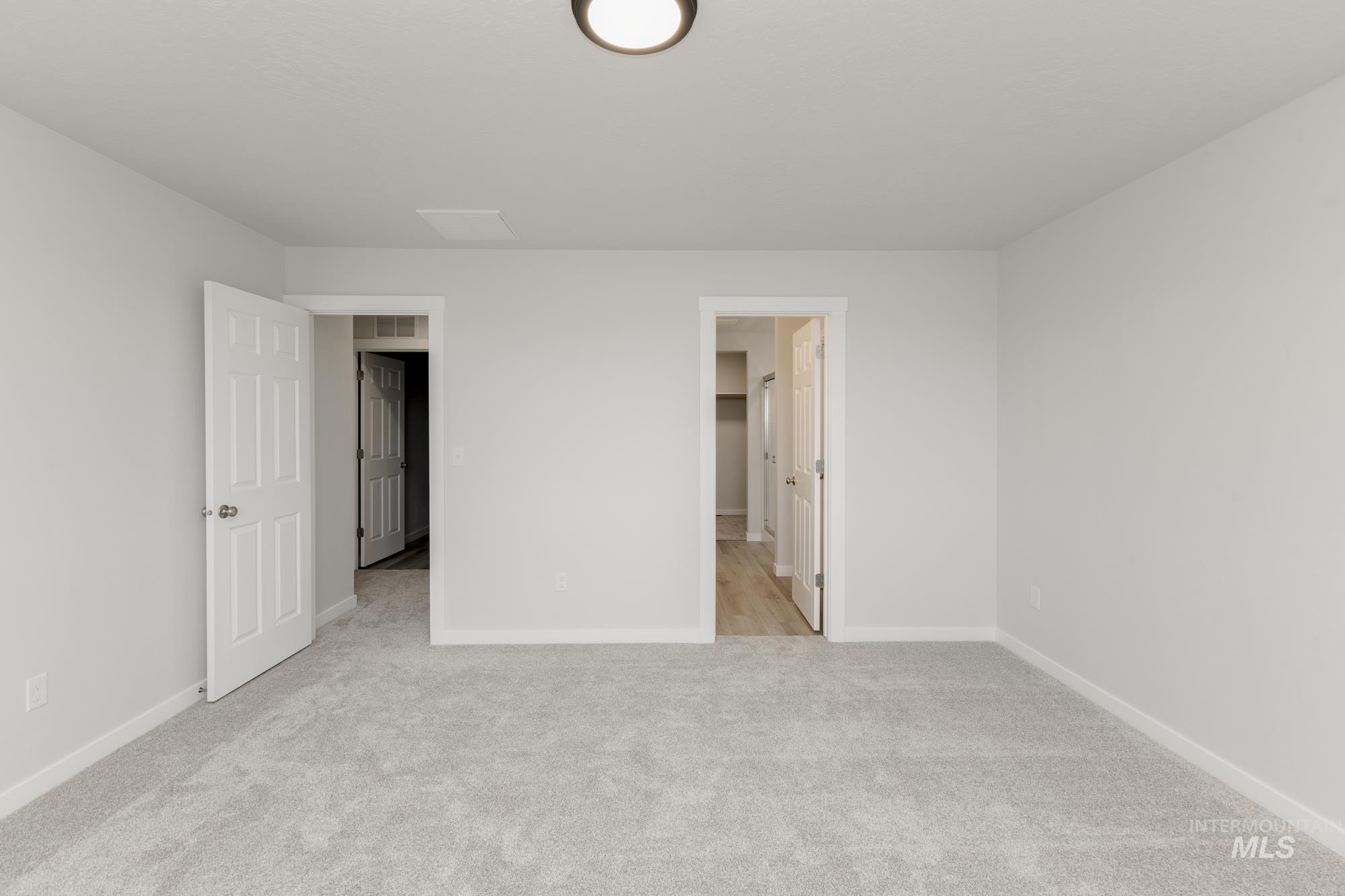1316 W Bass River Dr Property Photo 23