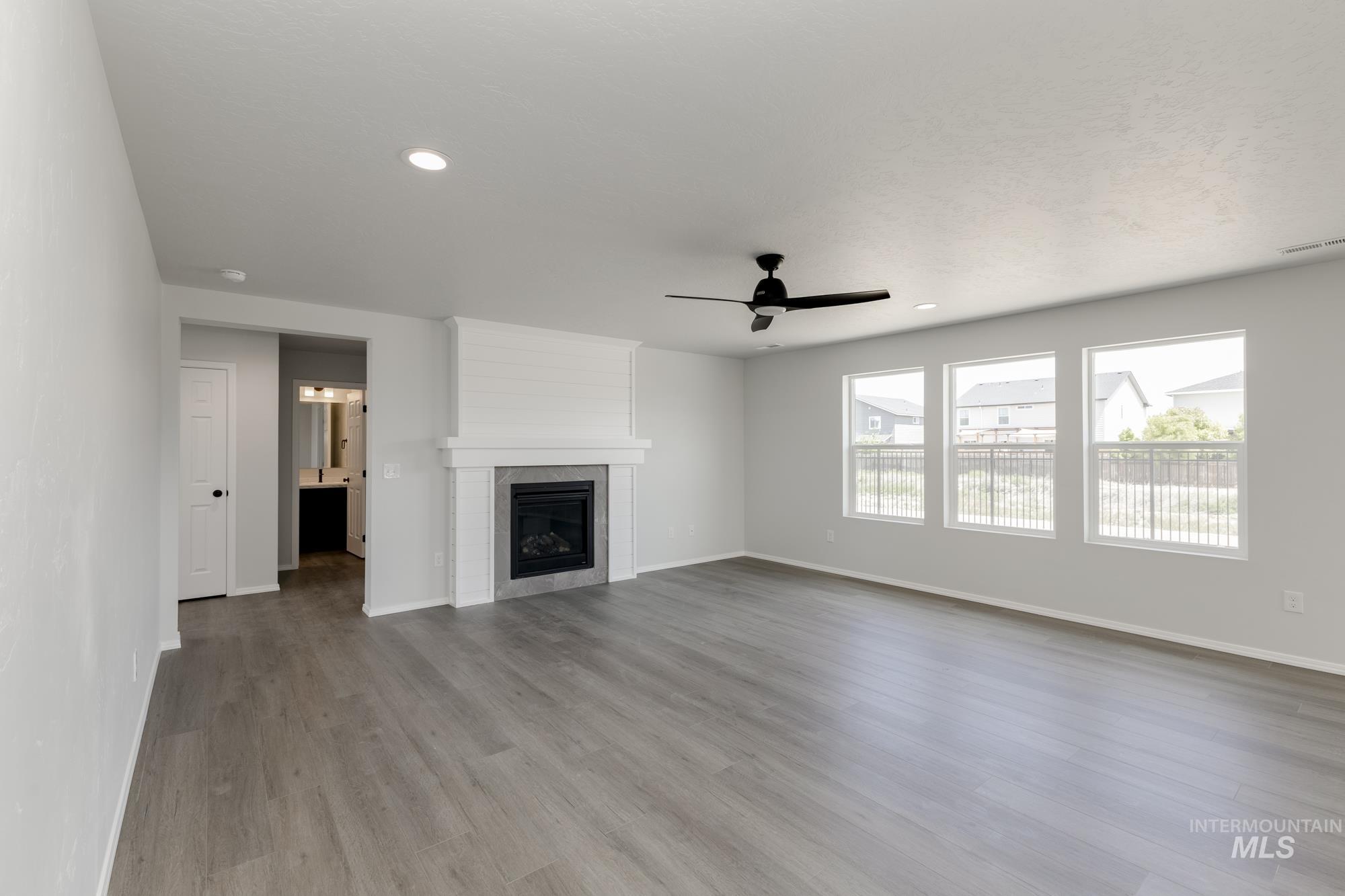 16804 Dunning Way Property Photo 13