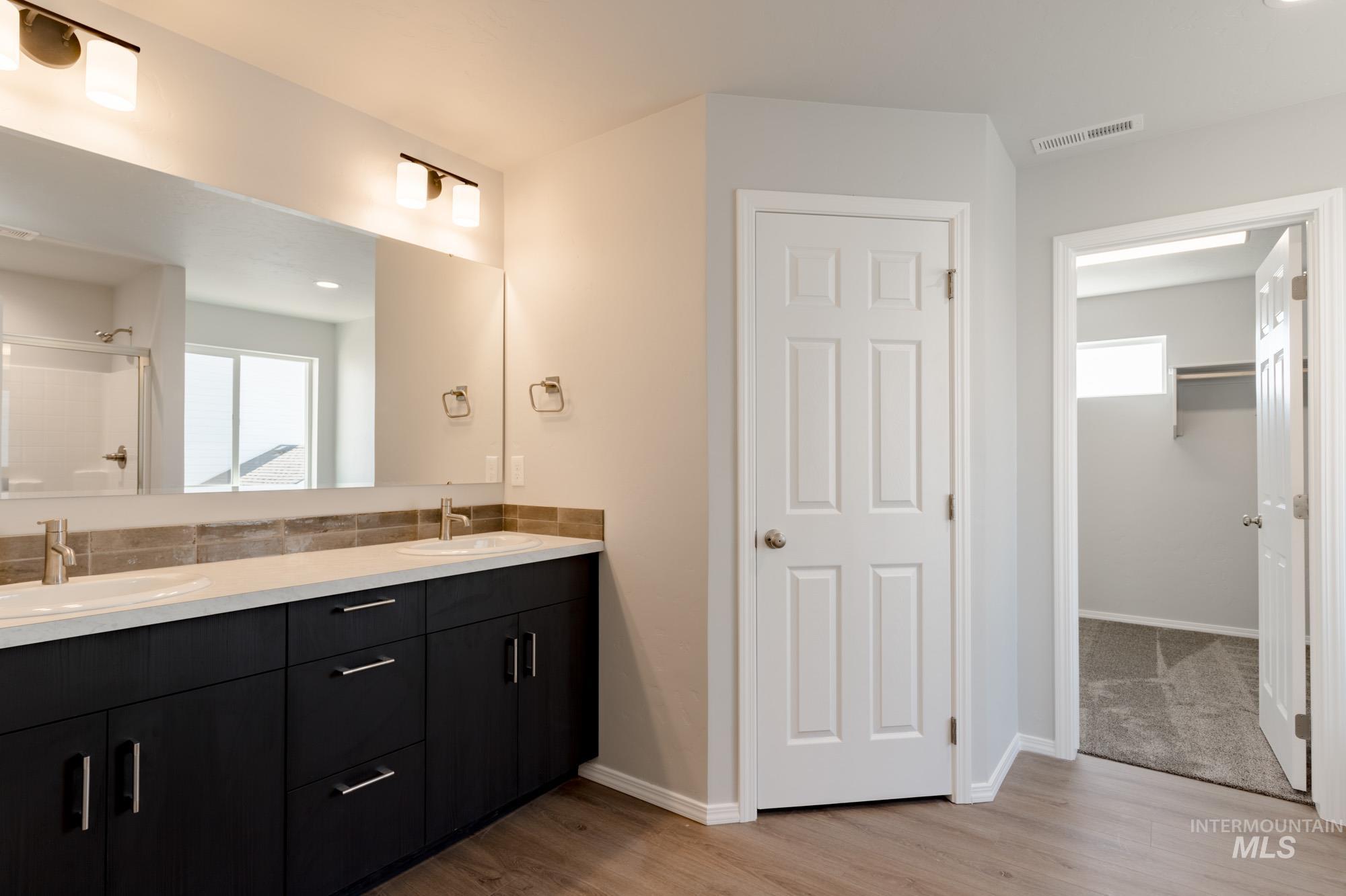 16804 Dunning Way Property Photo 16